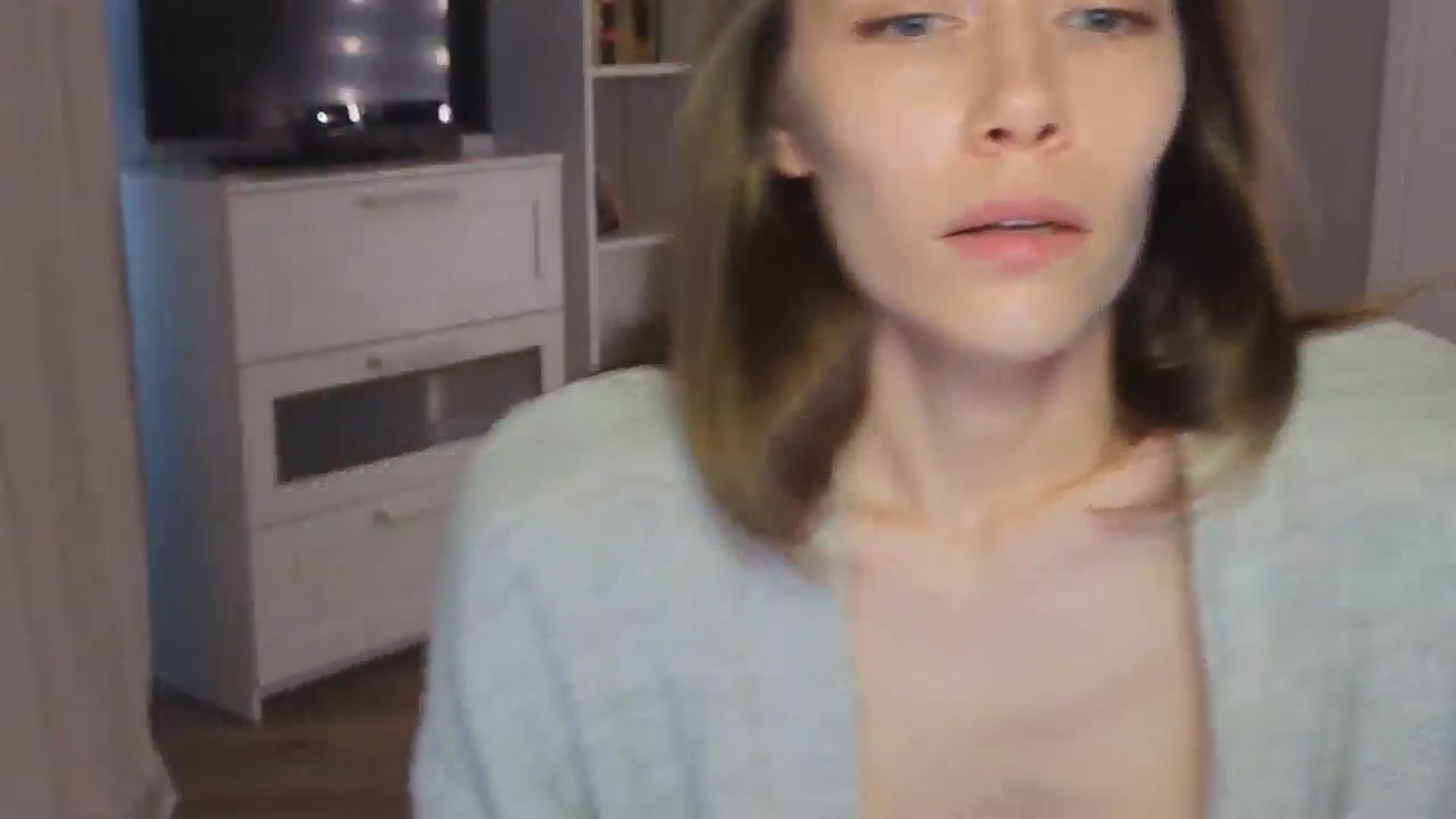 Gallery image thumbnail from KeepSpark's myfreecams stream on, 06/26/2024, 07:49 image 19 of 20