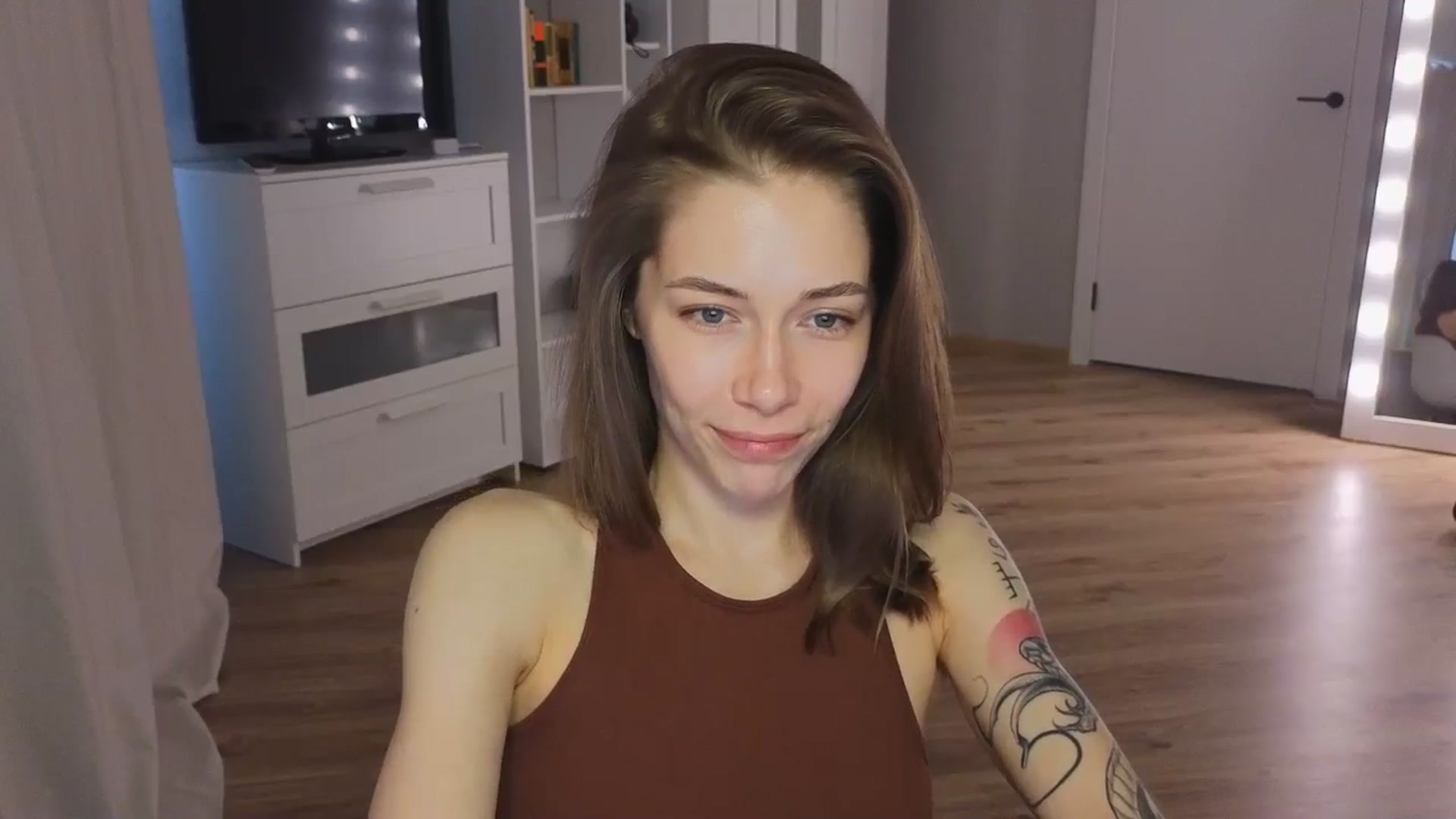 Gallery image thumbnail from KeepSpark's myfreecams stream on, 06/27/2024, 07:16 image 8 of 20