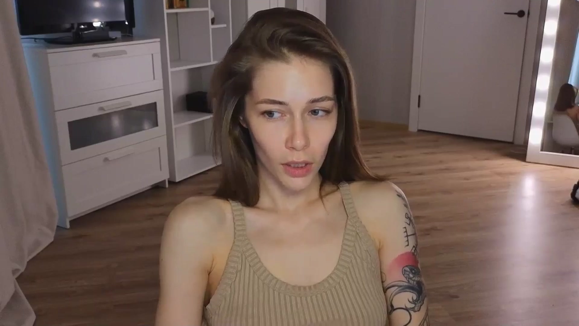 Gallery image thumbnail from KeepSpark's myfreecams stream on, 07/02/2024, 08:01 image 17 of 20