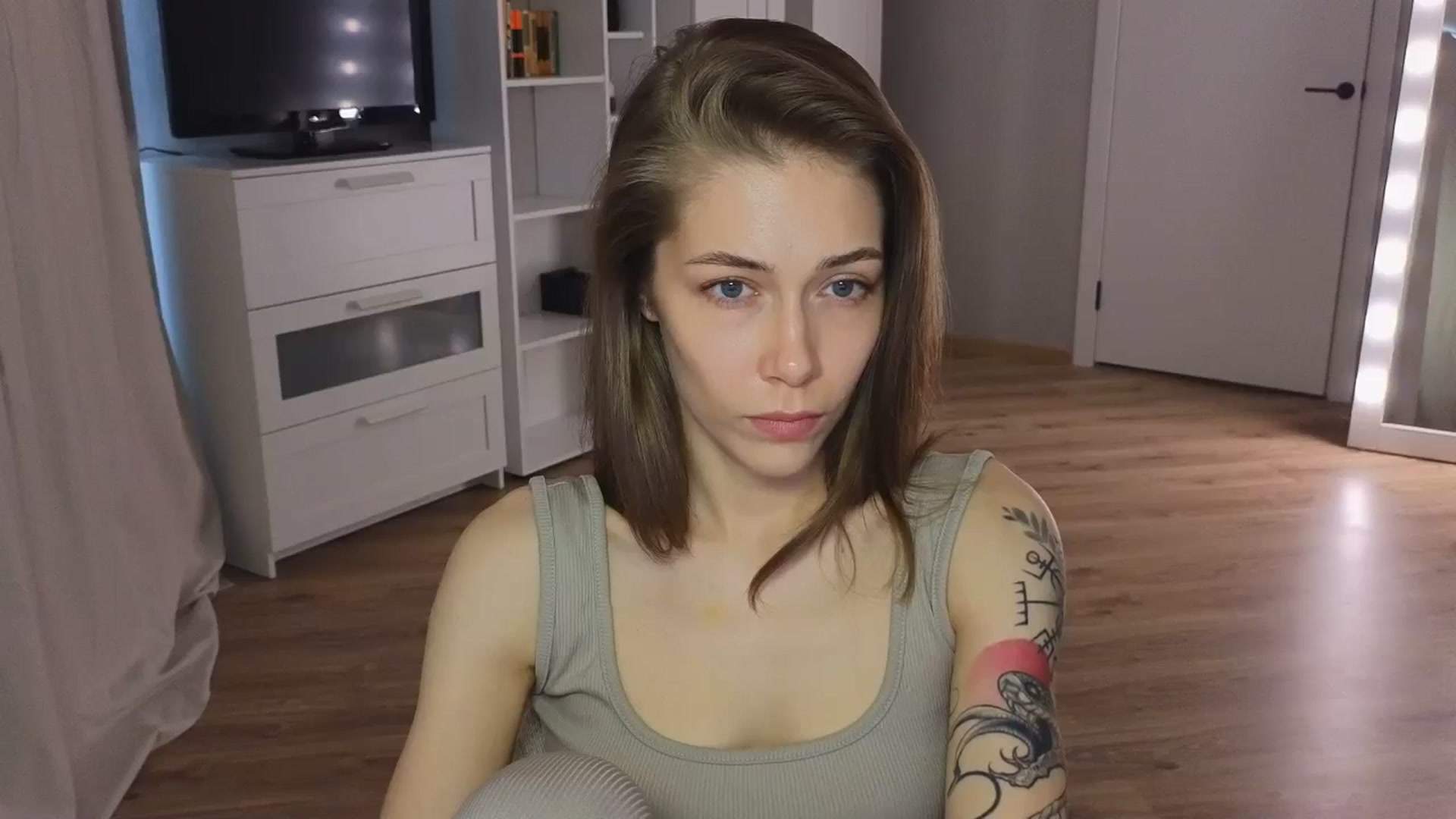 Gallery image thumbnail from KeepSpark's myfreecams stream on, 07/04/2024, 07:11 image 9 of 20