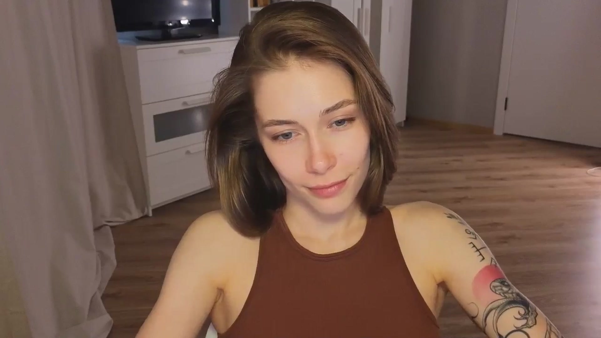 Gallery image thumbnail from KeepSpark's myfreecams stream on, 07/09/2024, 08:13 image 8 of 20
