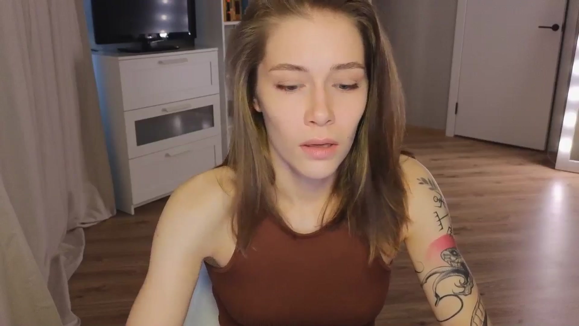 Gallery image thumbnail from KeepSpark's myfreecams stream on, 07/10/2024, 05:51 image 16 of 20