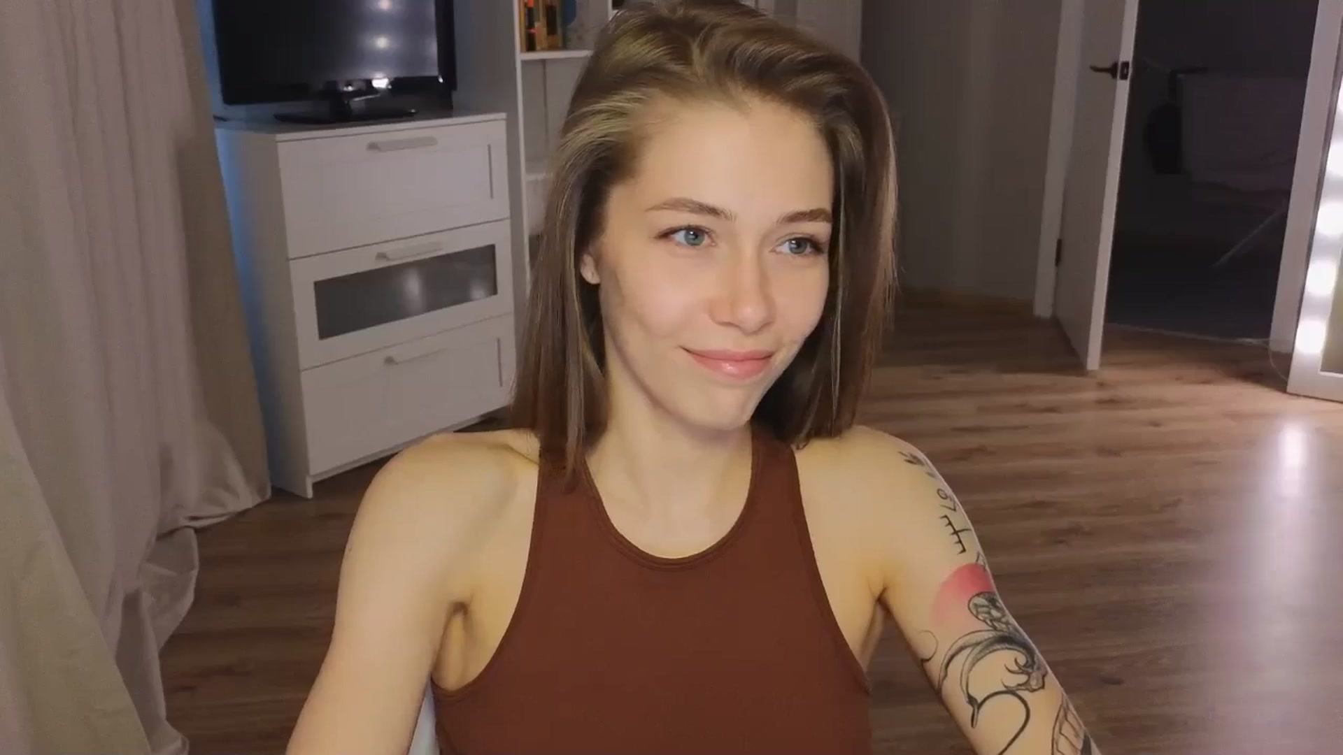 Gallery image thumbnail from KeepSpark's myfreecams stream on, 07/10/2024, 05:51 image 3 of 20