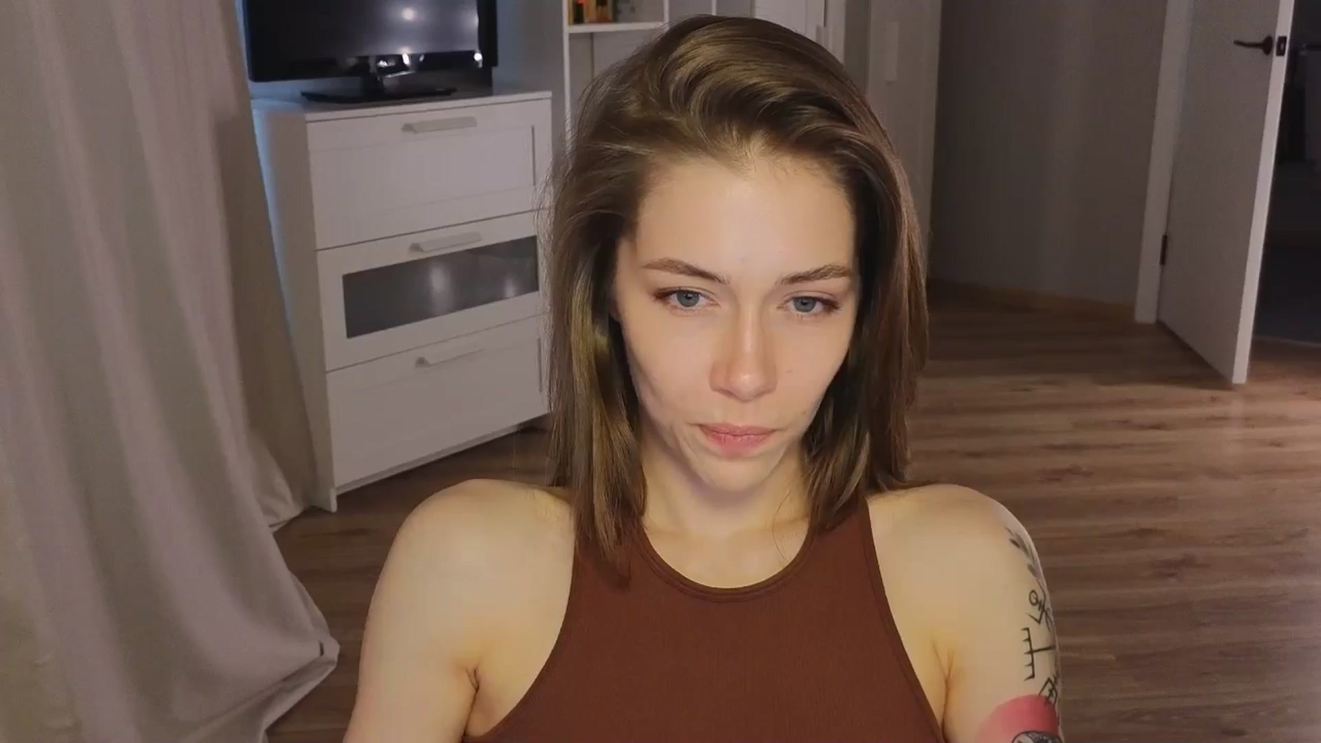 Gallery image thumbnail from KeepSpark's myfreecams stream on, 07/10/2024, 07:51 image 4 of 20