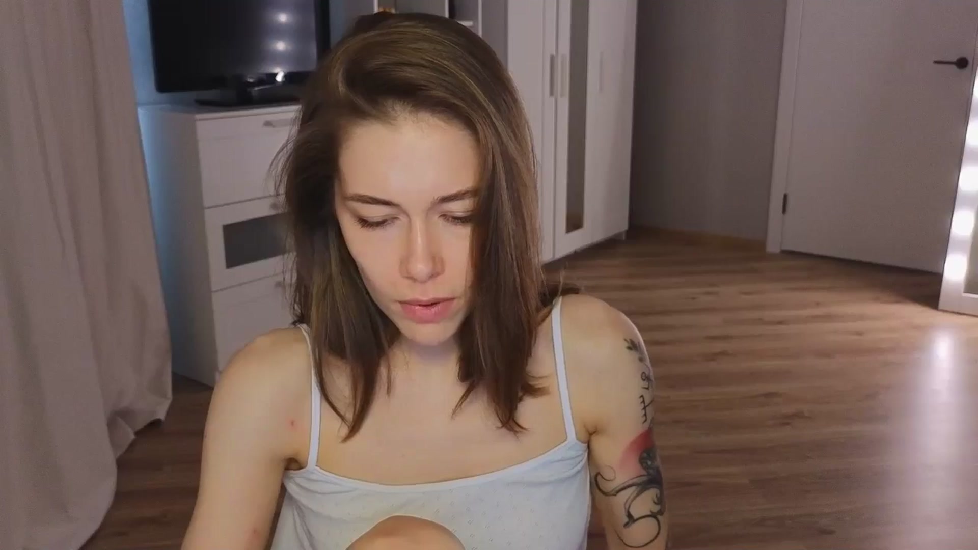 Gallery image thumbnail from KeepSpark's myfreecams stream on, 07/15/2024, 07:57 image 16 of 20