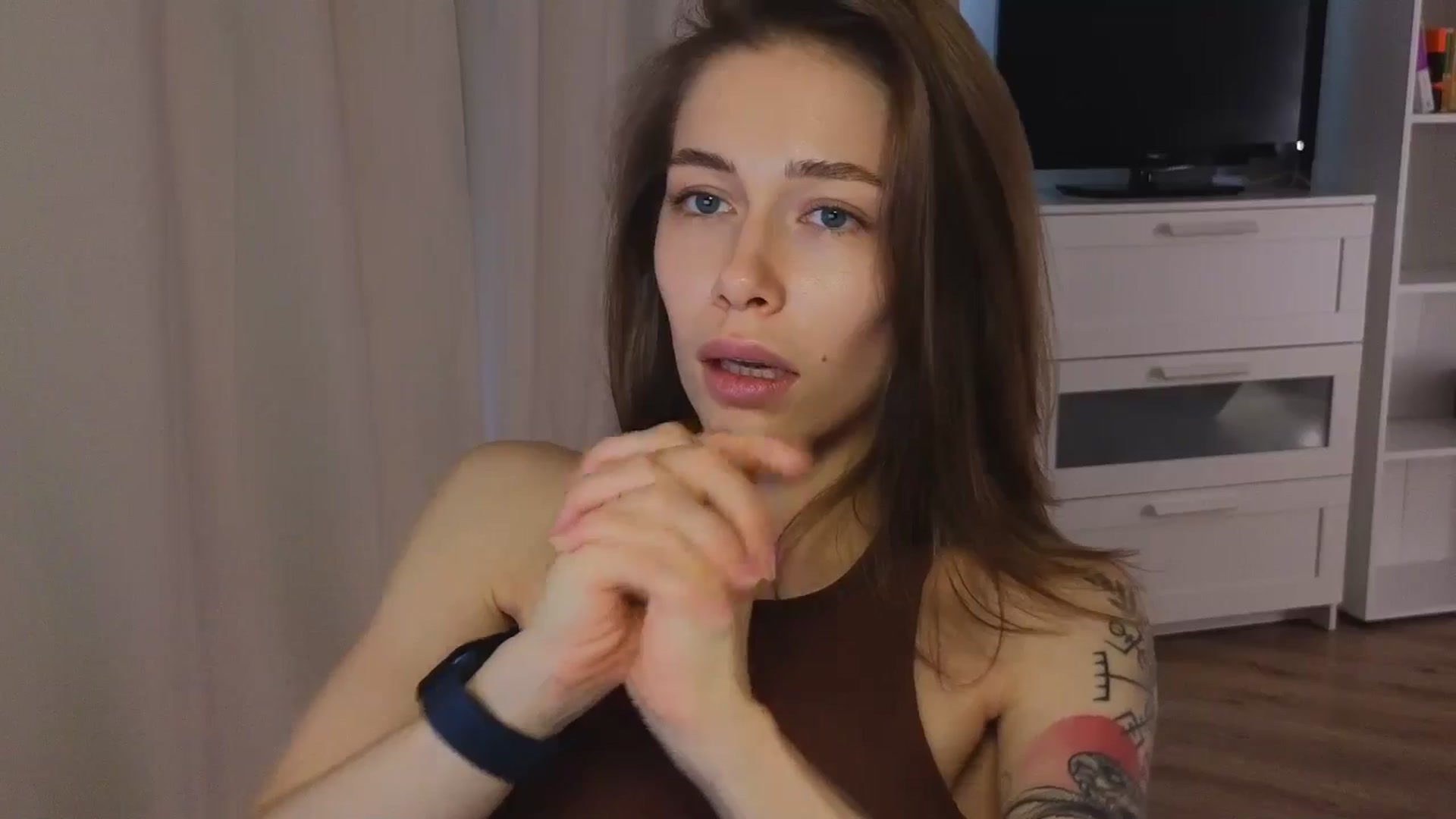 Gallery image thumbnail from KeepSpark's myfreecams stream on, 07/25/2024, 09:09 image 14 of 20