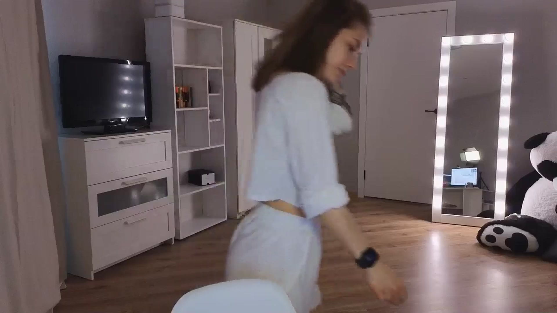 Gallery image thumbnail from KeepSpark's myfreecams stream on, 07/31/2024, 05:18 image 18 of 20