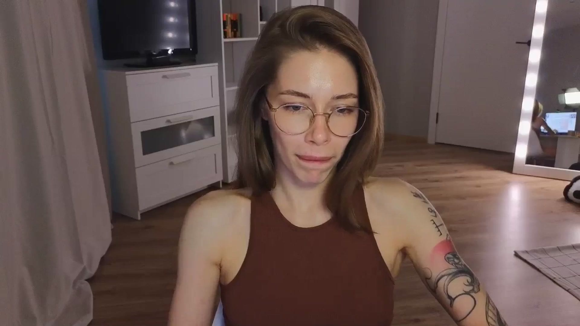 Gallery image thumbnail from KeepSpark's myfreecams stream on, 08/01/2024, 07:07 image 5 of 20