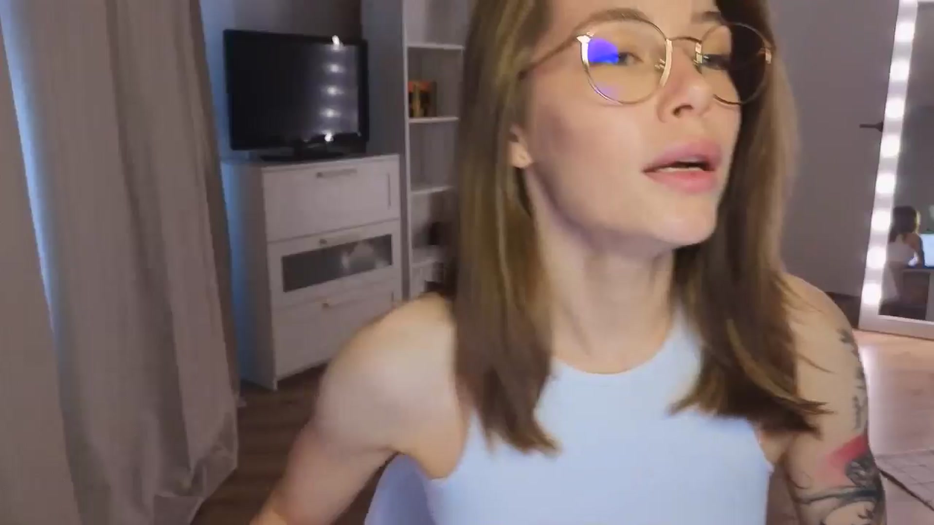 Gallery image thumbnail from KeepSpark's myfreecams stream on, 08/02/2024, 04:53 image 11 of 20
