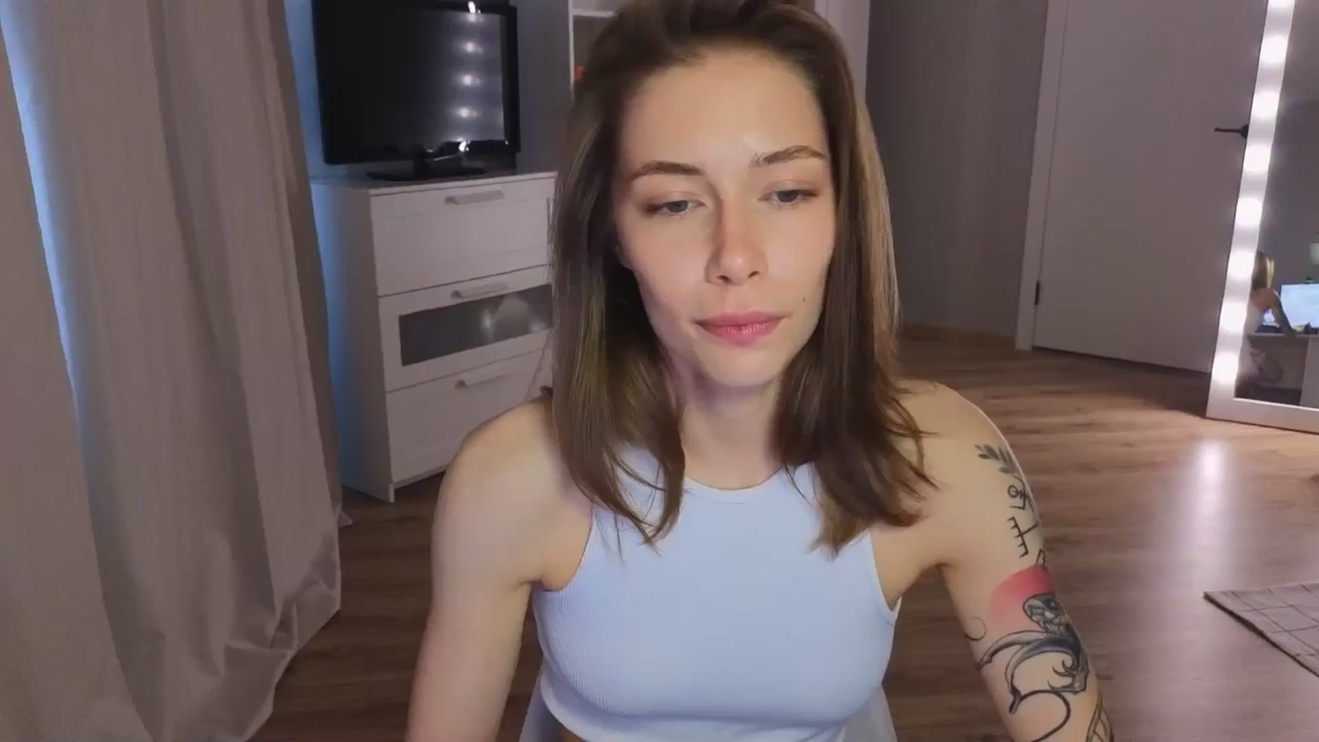 Gallery image thumbnail from KeepSpark's myfreecams stream on, 08/02/2024, 05:15 image 19 of 20