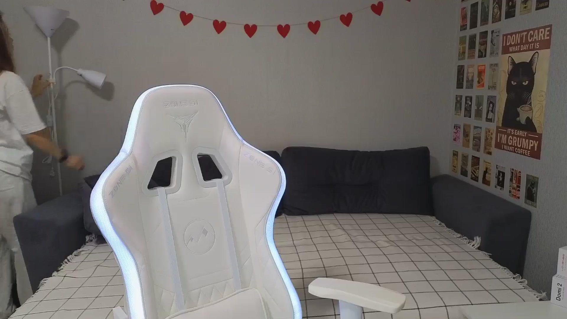 Gallery image thumbnail from KeepSpark's myfreecams stream on, 08/12/2024, 05:40 image 14 of 20