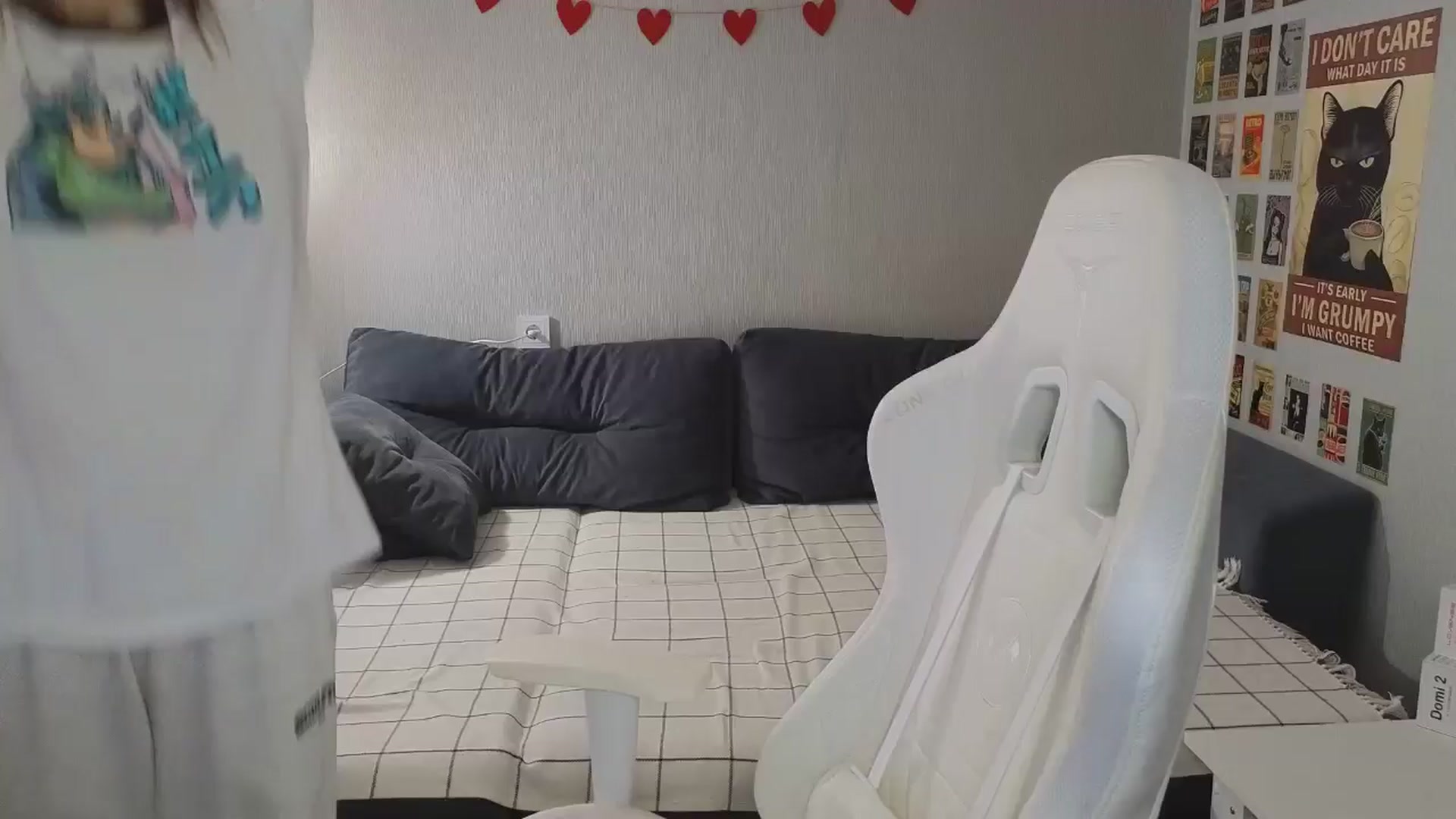 Gallery image thumbnail from KeepSpark's myfreecams stream on, 08/12/2024, 06:50 image 1 of 20