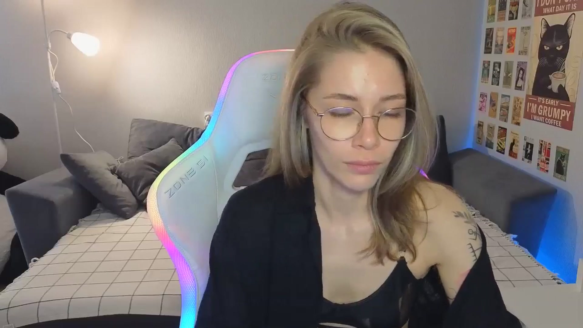 Gallery image thumbnail from KeepSpark's myfreecams stream on, 08/14/2024, 05:58 image 17 of 20