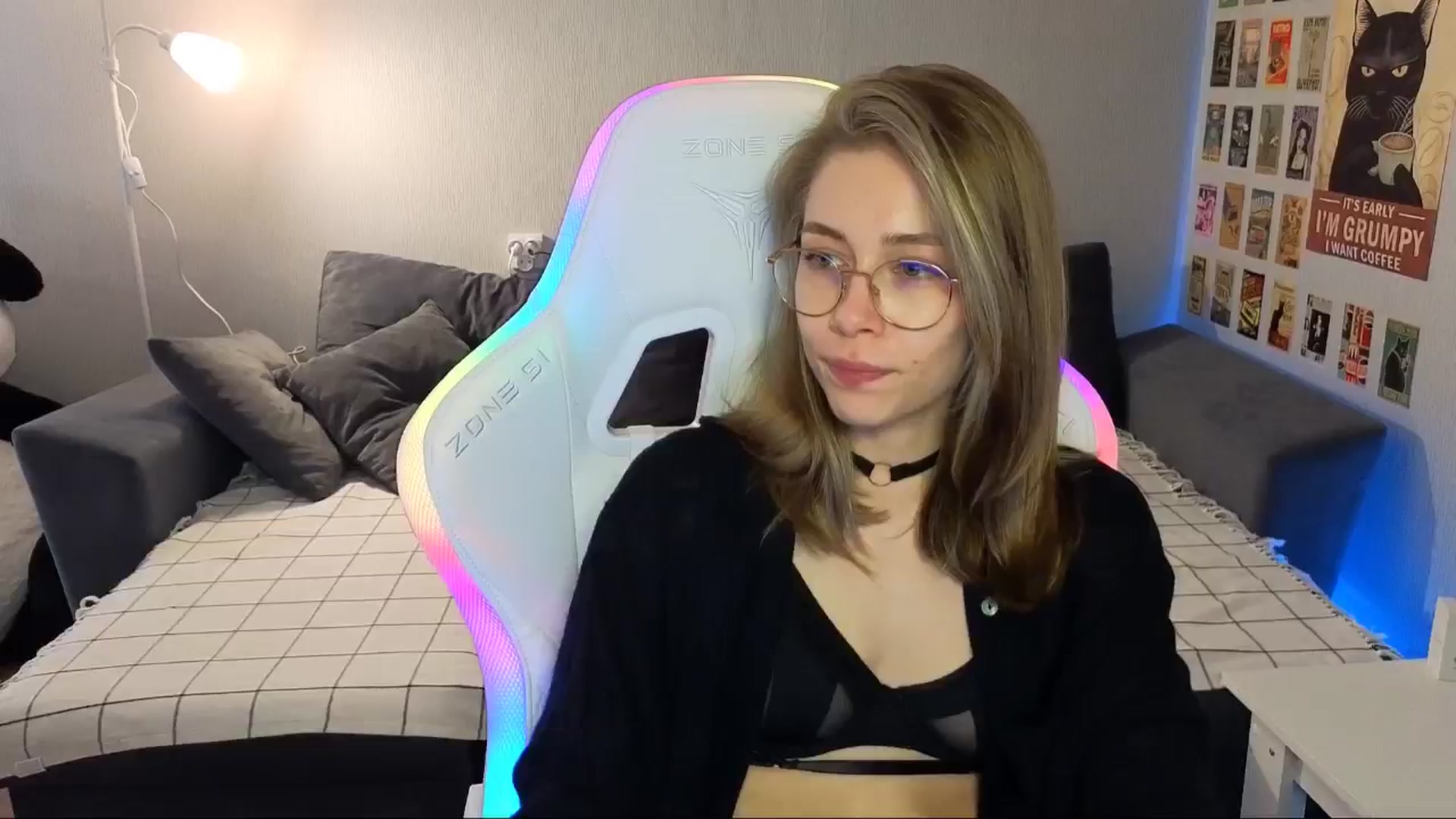 Gallery image thumbnail from KeepSpark's myfreecams stream on, 08/14/2024, 06:39 image 2 of 20