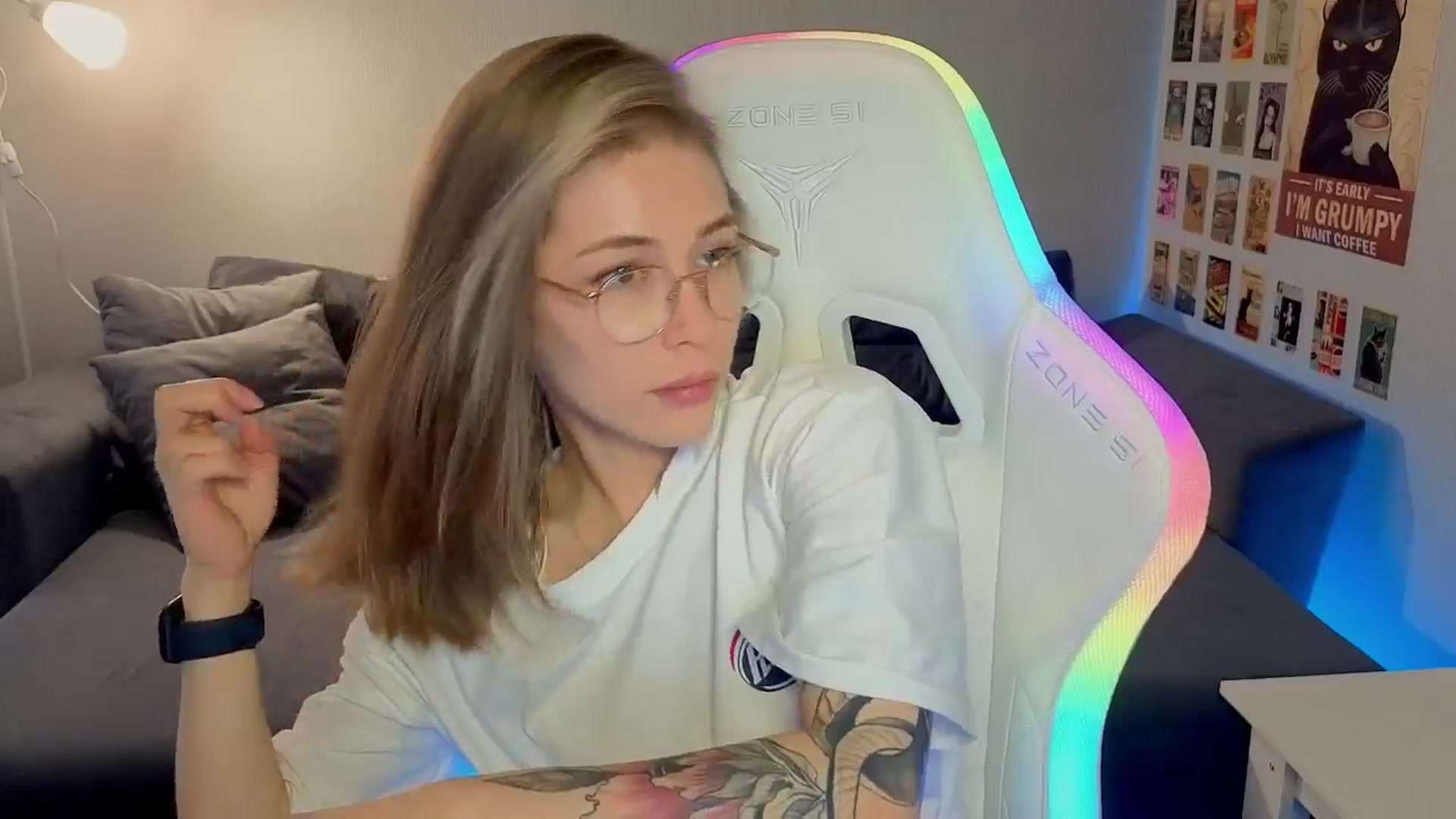 Gallery image thumbnail from KeepSpark's myfreecams stream on, 08/21/2024, 06:56 image 6 of 20