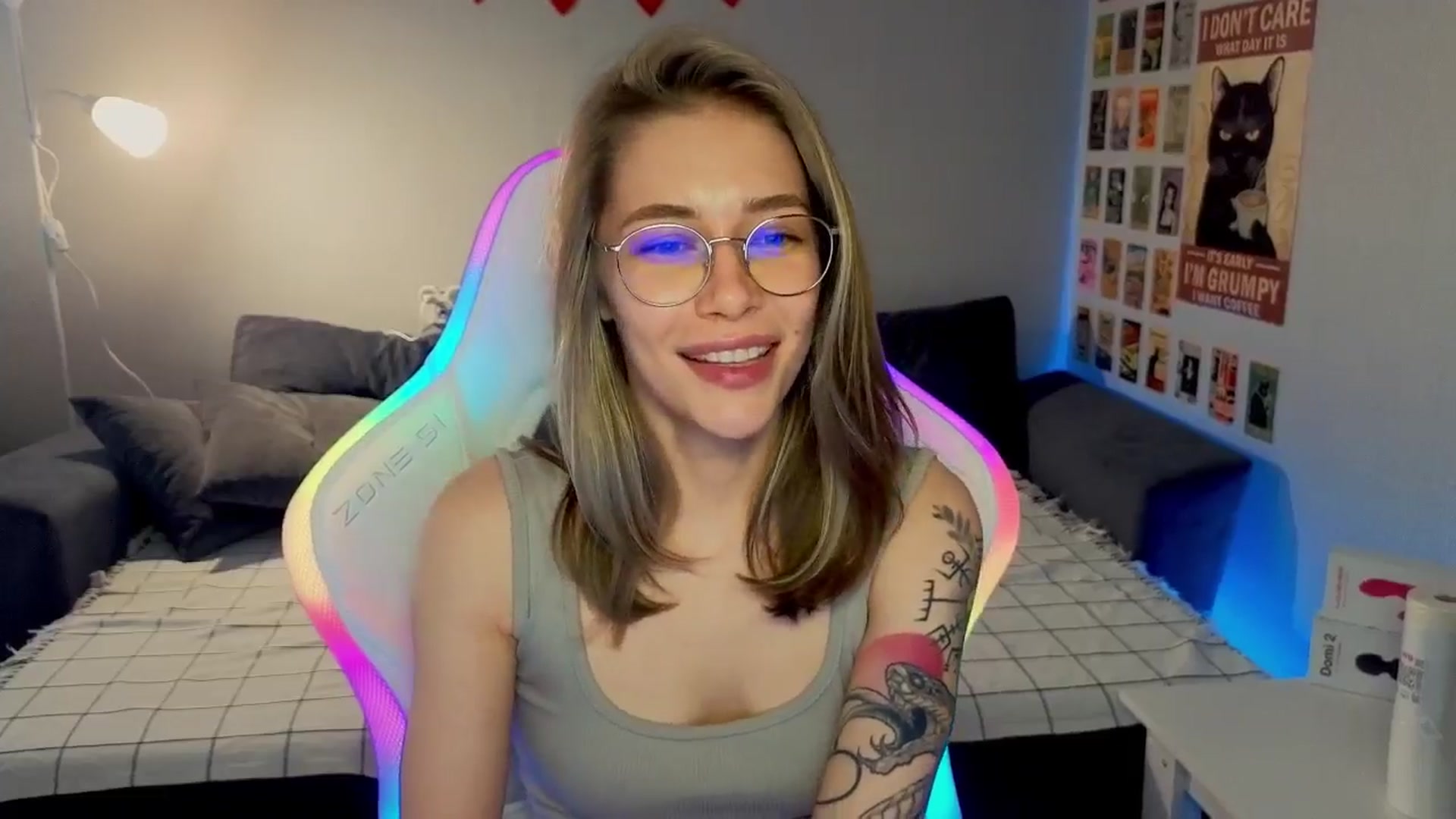 Gallery image thumbnail from KeepSpark's myfreecams stream on, 08/28/2024, 07:02 image 4 of 20