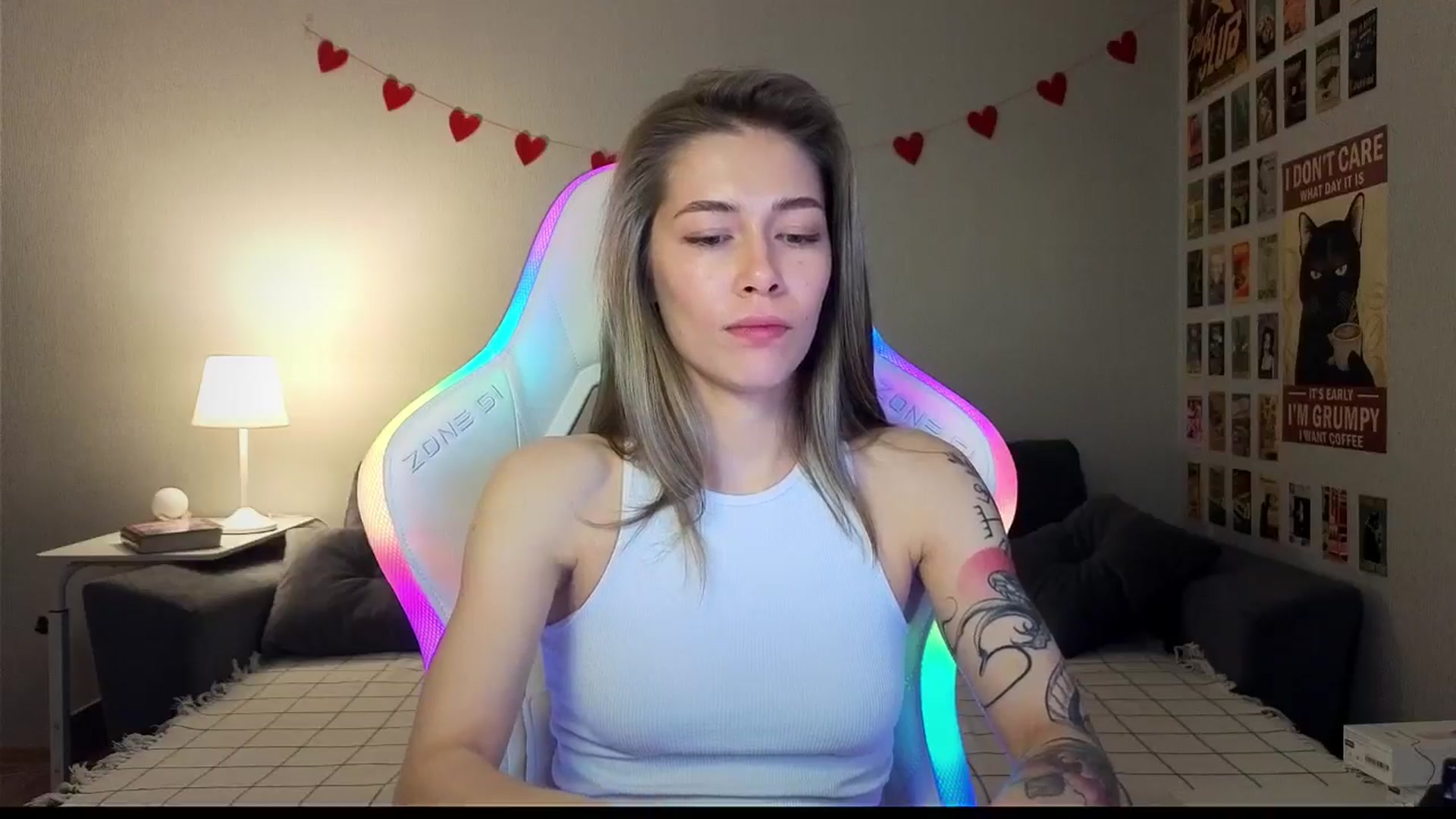 Gallery image thumbnail from KeepSpark's myfreecams stream on, 10/26/2024, 08:23 image 13 of 20