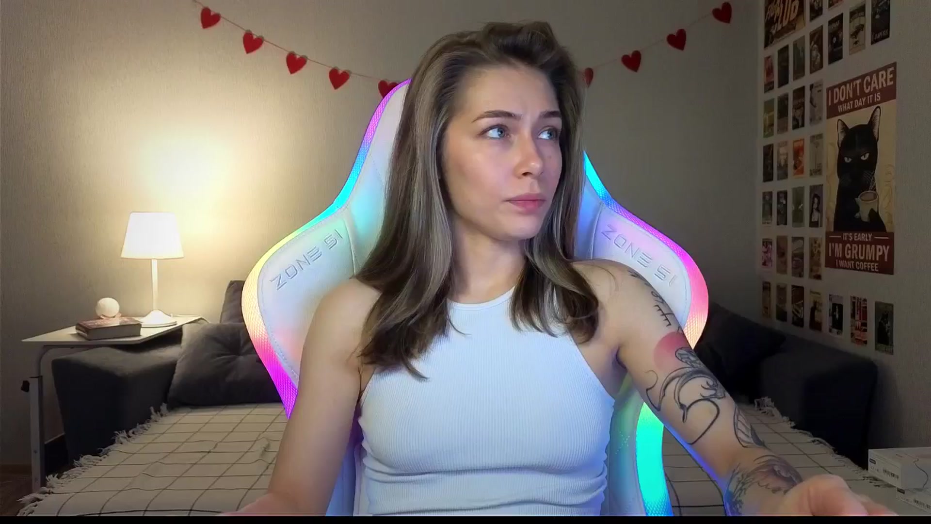 Gallery image thumbnail from KeepSpark's myfreecams stream on, 10/26/2024, 09:11 image 6 of 20