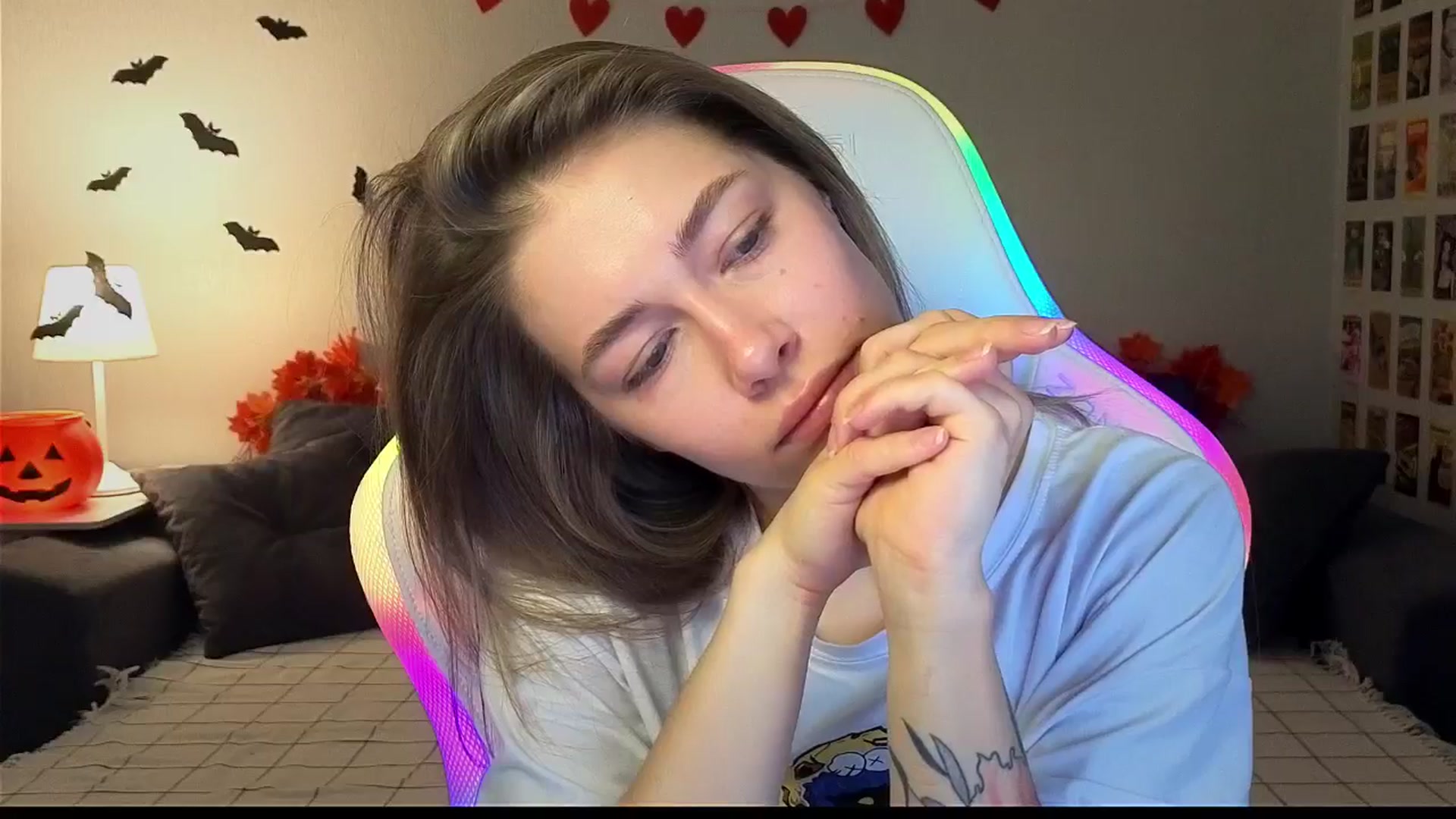 Gallery image thumbnail from KeepSpark's myfreecams stream on, 10/29/2024, 07:21 image 13 of 20
