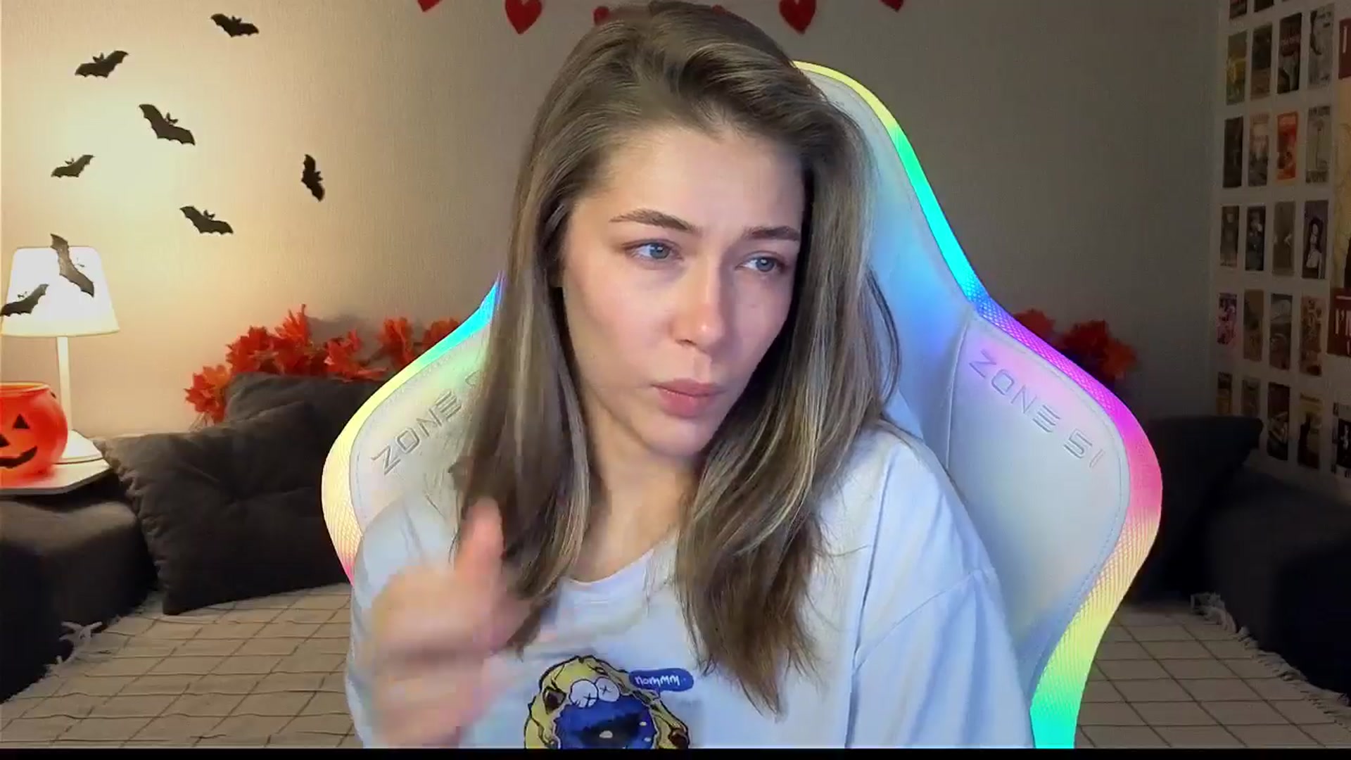 Gallery image thumbnail from KeepSpark's myfreecams stream on, 10/29/2024, 07:21 image 6 of 20