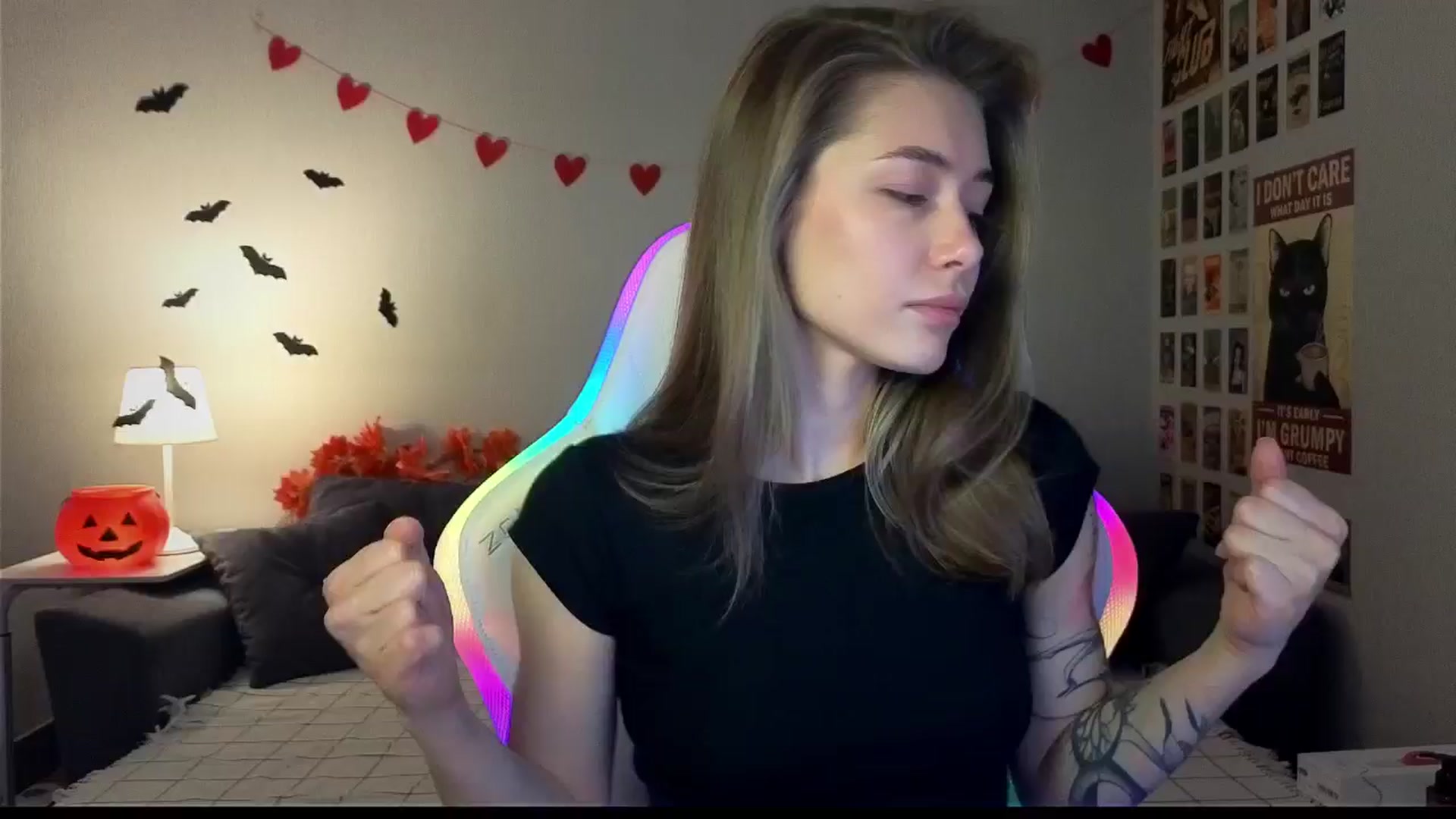 Gallery image thumbnail from KeepSpark's myfreecams stream on, 10/29/2024, 08:11 image 1 of 20