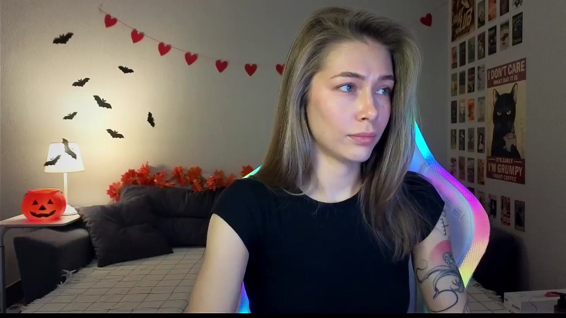 Gallery image thumbnail from KeepSpark's myfreecams stream on, 10/29/2024, 08:42 image 6 of 20