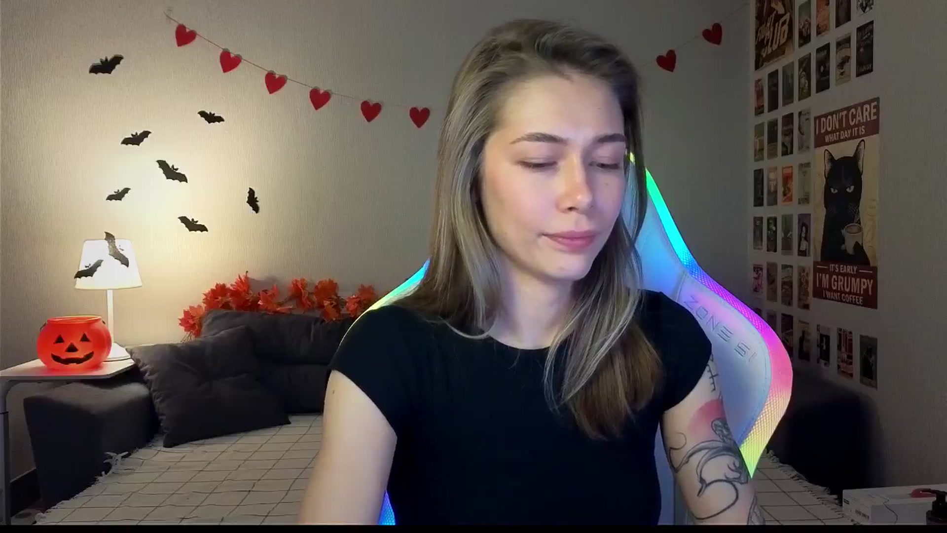 Gallery image thumbnail from KeepSpark's myfreecams stream on, 10/29/2024, 08:42 image 7 of 20