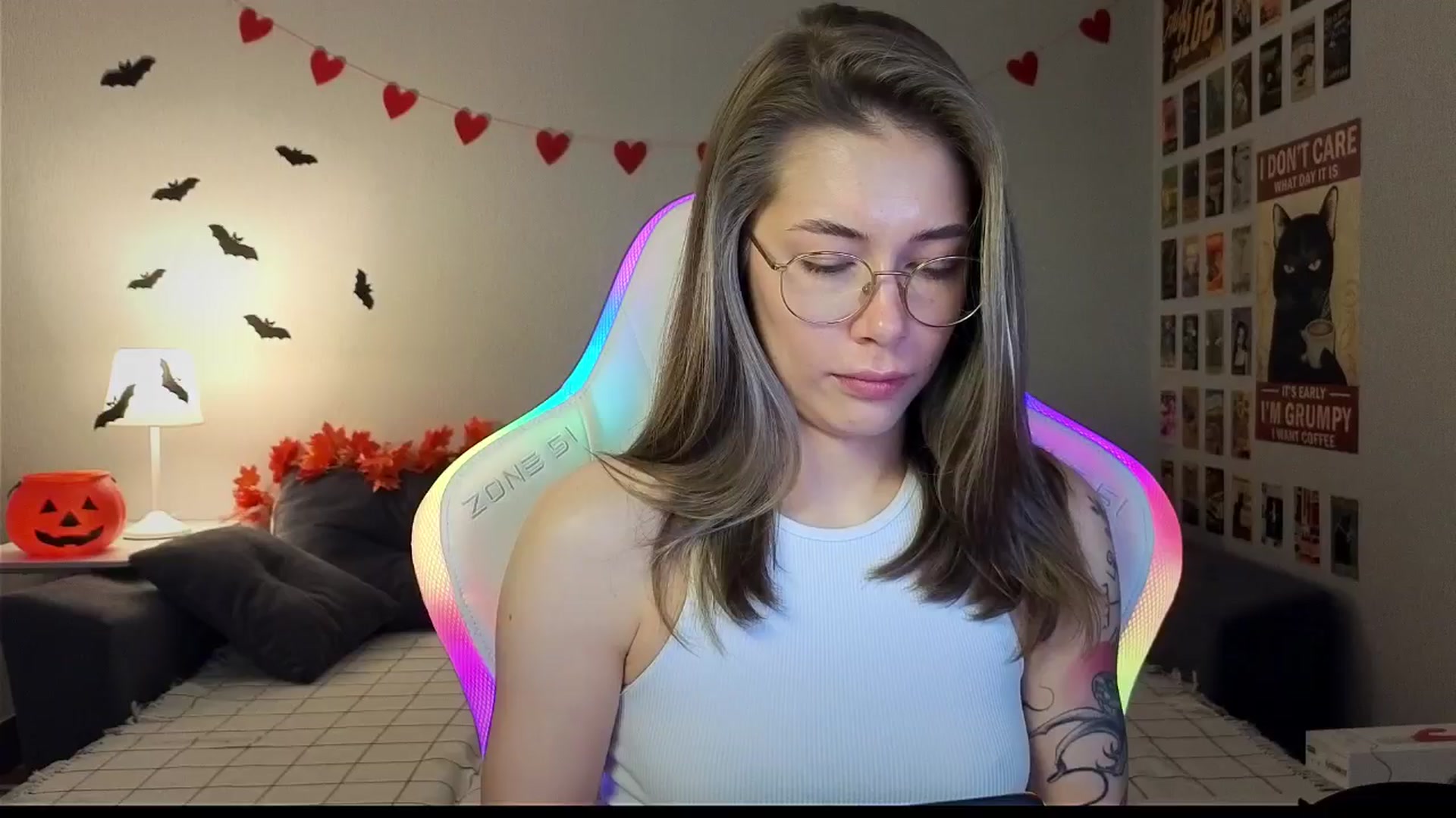 Gallery image thumbnail from KeepSpark's myfreecams stream on, 10/30/2024, 08:19 image 1 of 20
