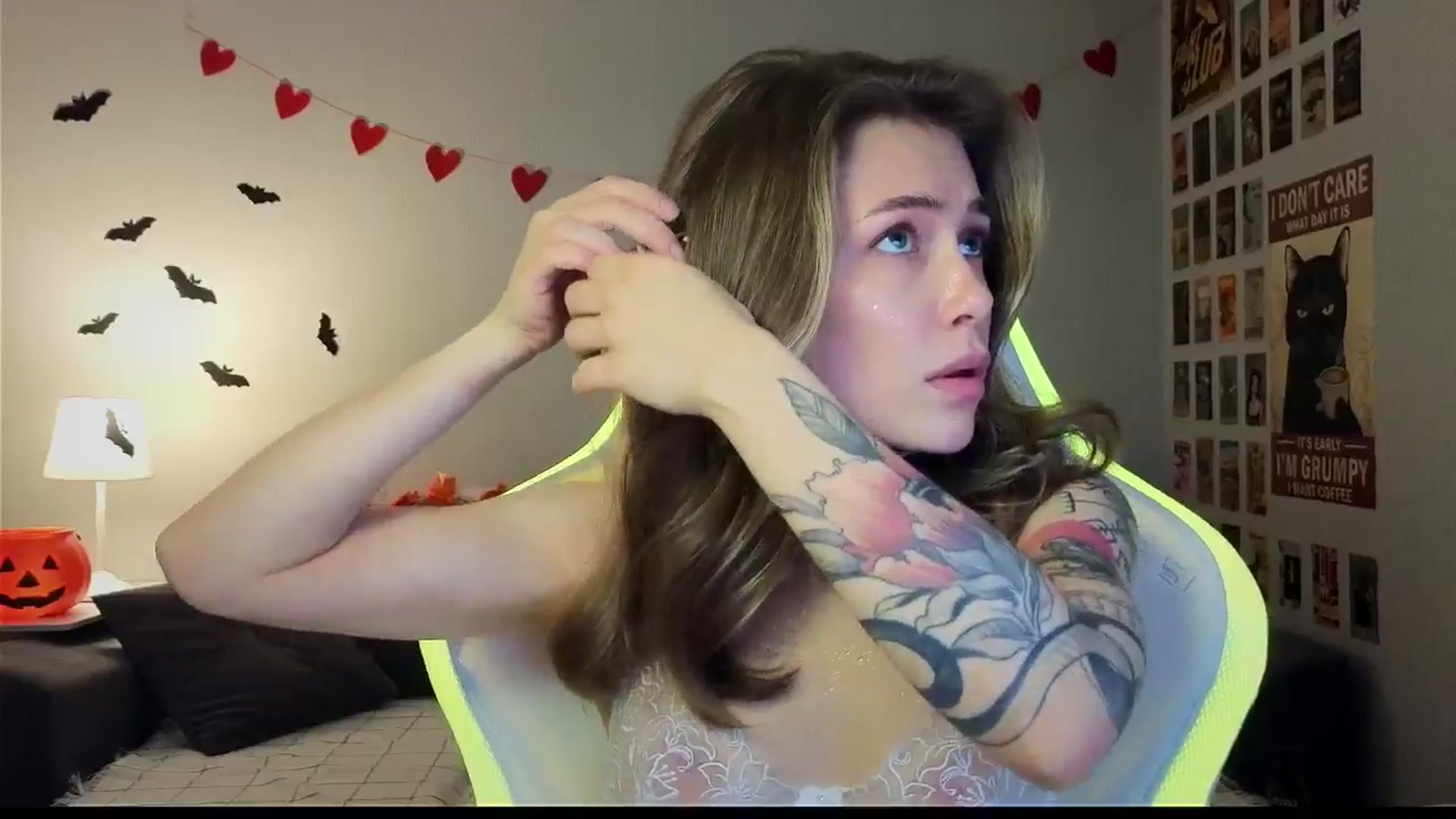 Gallery image thumbnail from KeepSpark's myfreecams stream on, 10/31/2024, 10:28 image 6 of 20