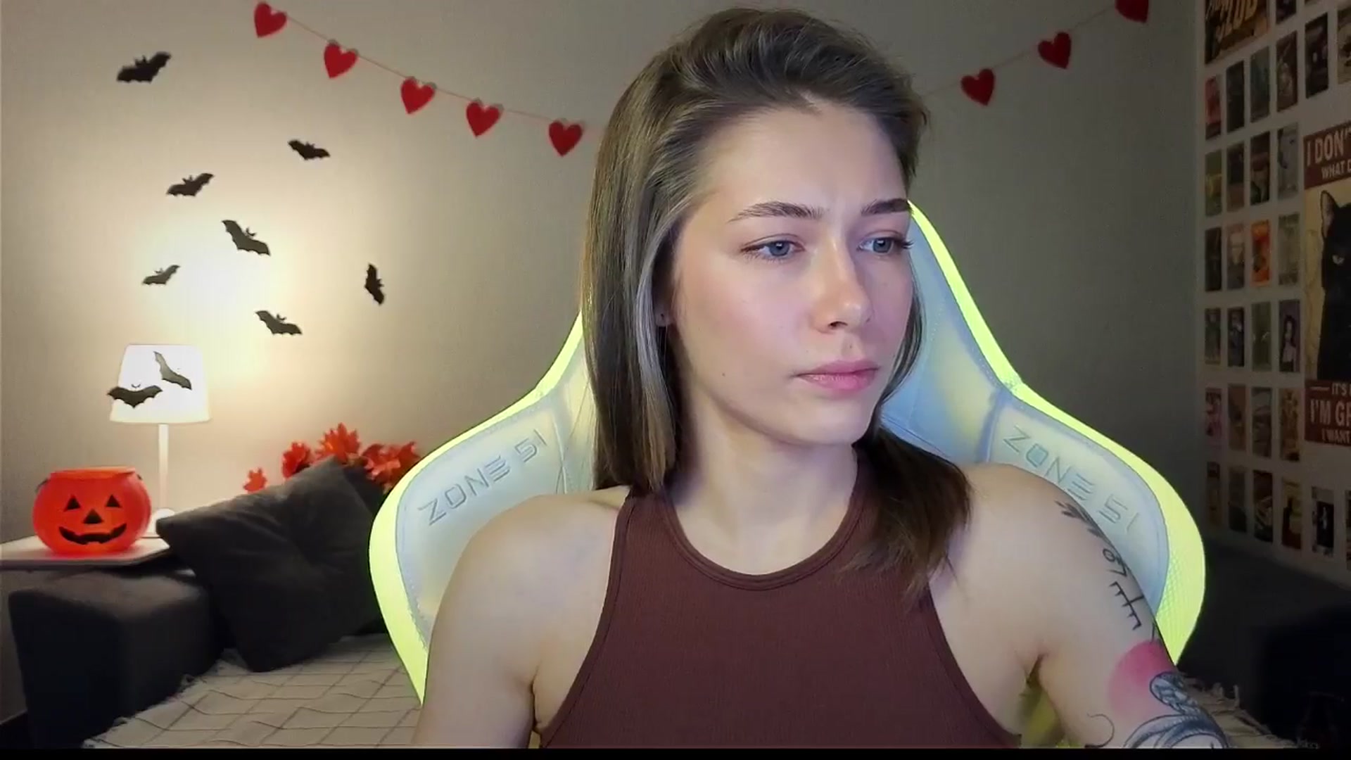 Gallery image thumbnail from KeepSpark's myfreecams stream on, 11/01/2024, 07:38 image 13 of 20