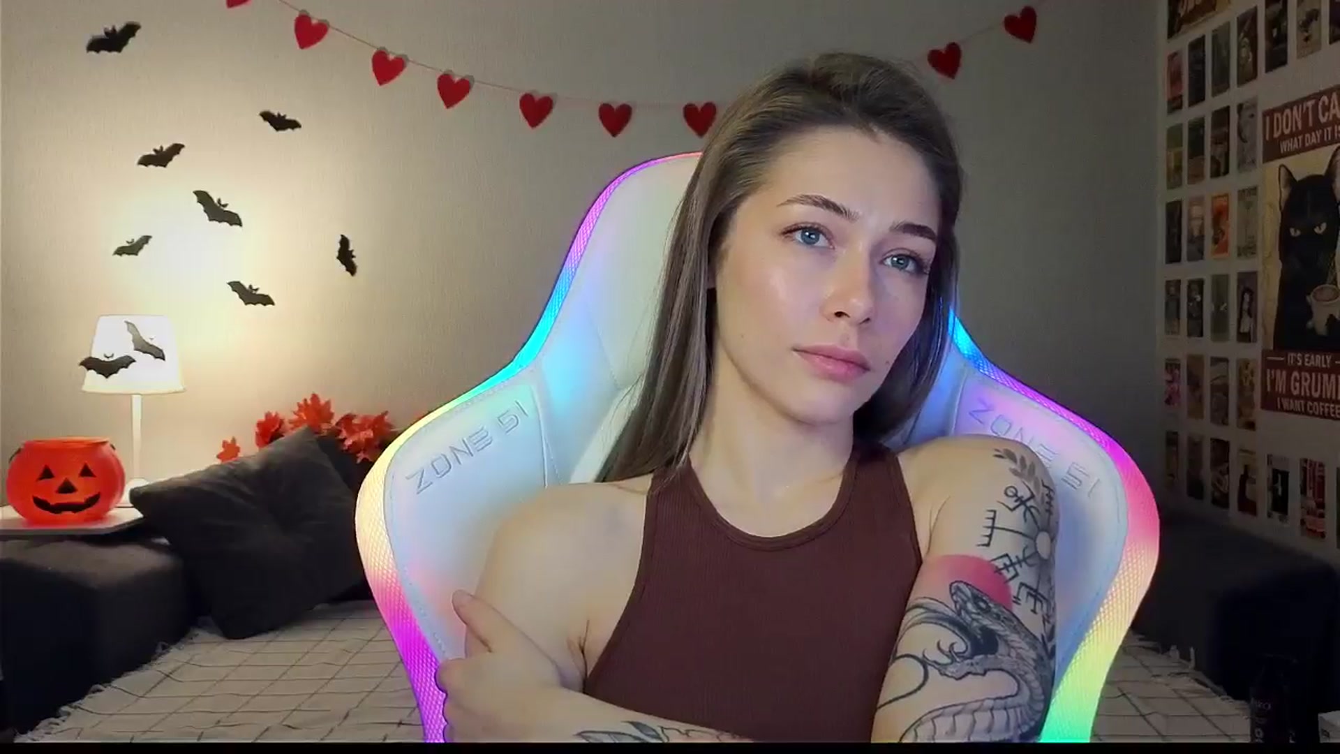 Gallery image thumbnail from KeepSpark's myfreecams stream on, 11/01/2024, 08:19 image 9 of 20