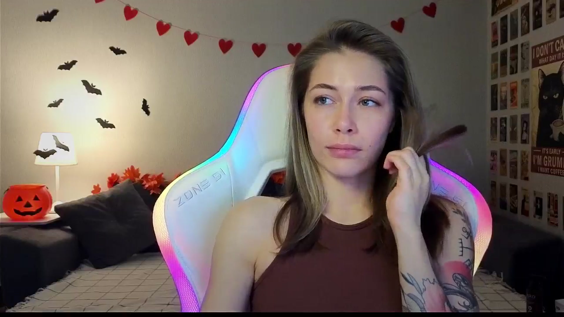 Gallery image thumbnail from KeepSpark's myfreecams stream on, 11/01/2024, 08:19 image 11 of 20
