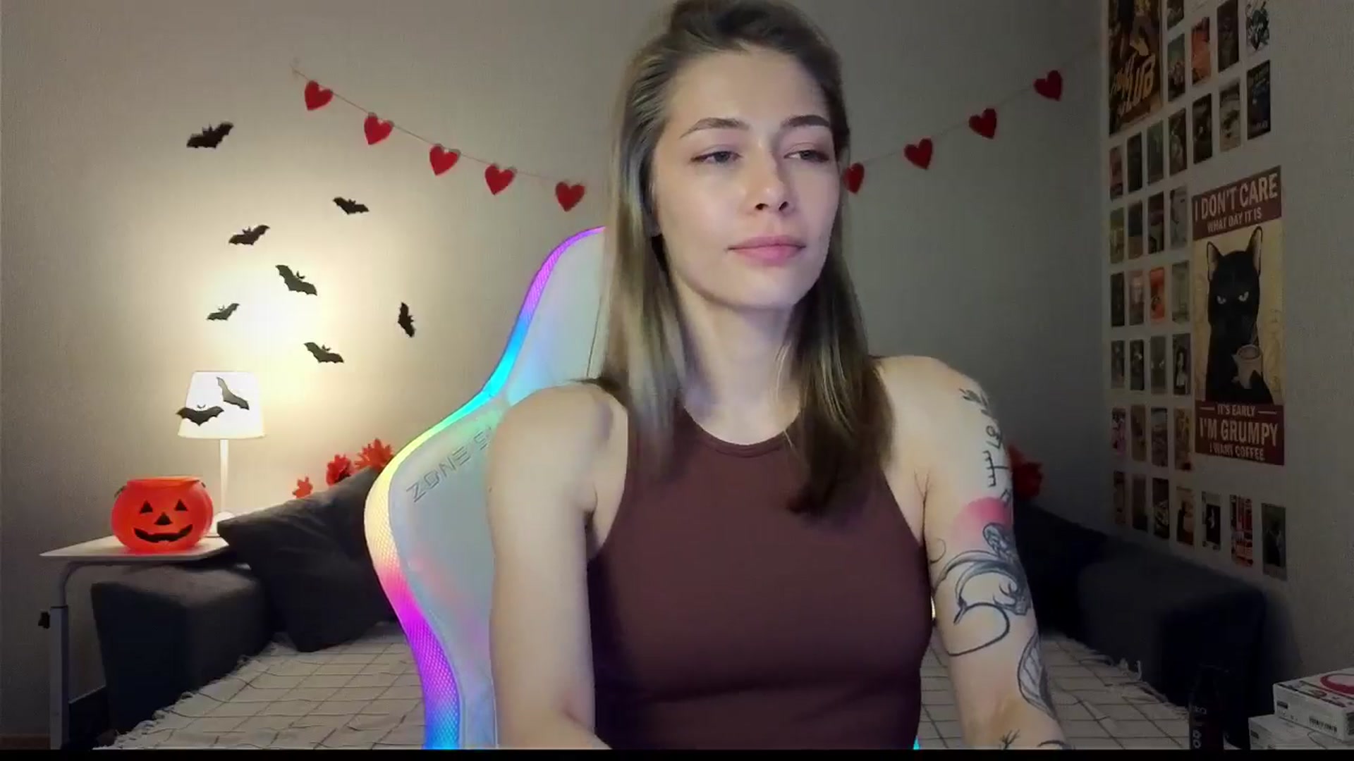 Gallery image thumbnail from KeepSpark's myfreecams stream on, 11/01/2024, 11:26 image 14 of 20