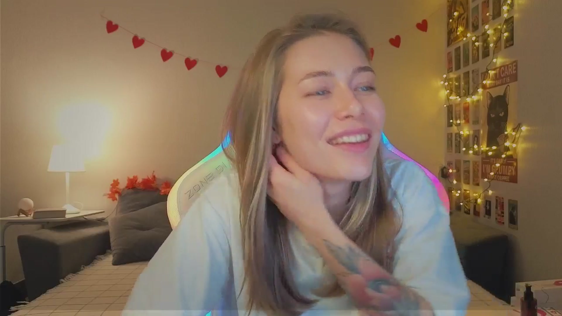 Gallery image thumbnail from KeepSpark's myfreecams stream on, 11/04/2024, 09:52 image 3 of 20