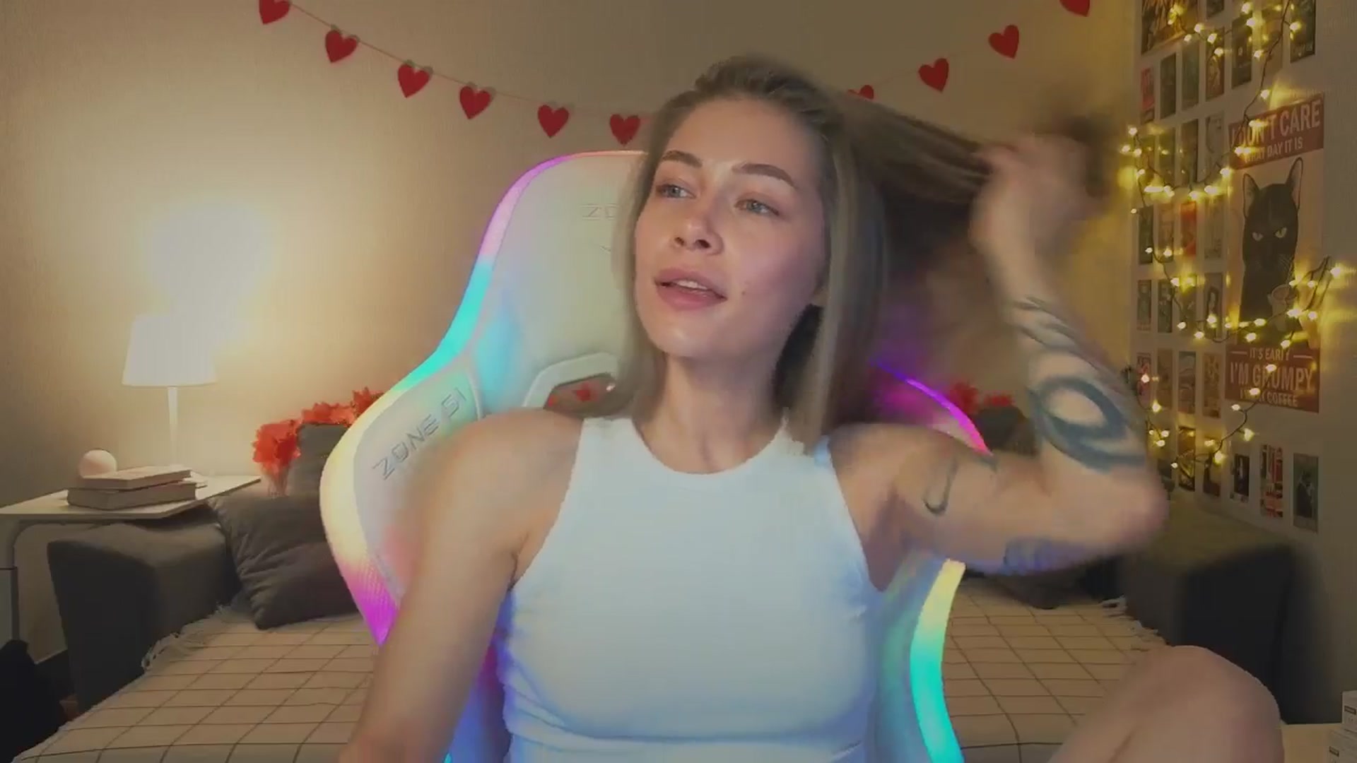 Gallery image thumbnail from KeepSpark's myfreecams stream on, 11/07/2024, 06:52 image 2 of 20
