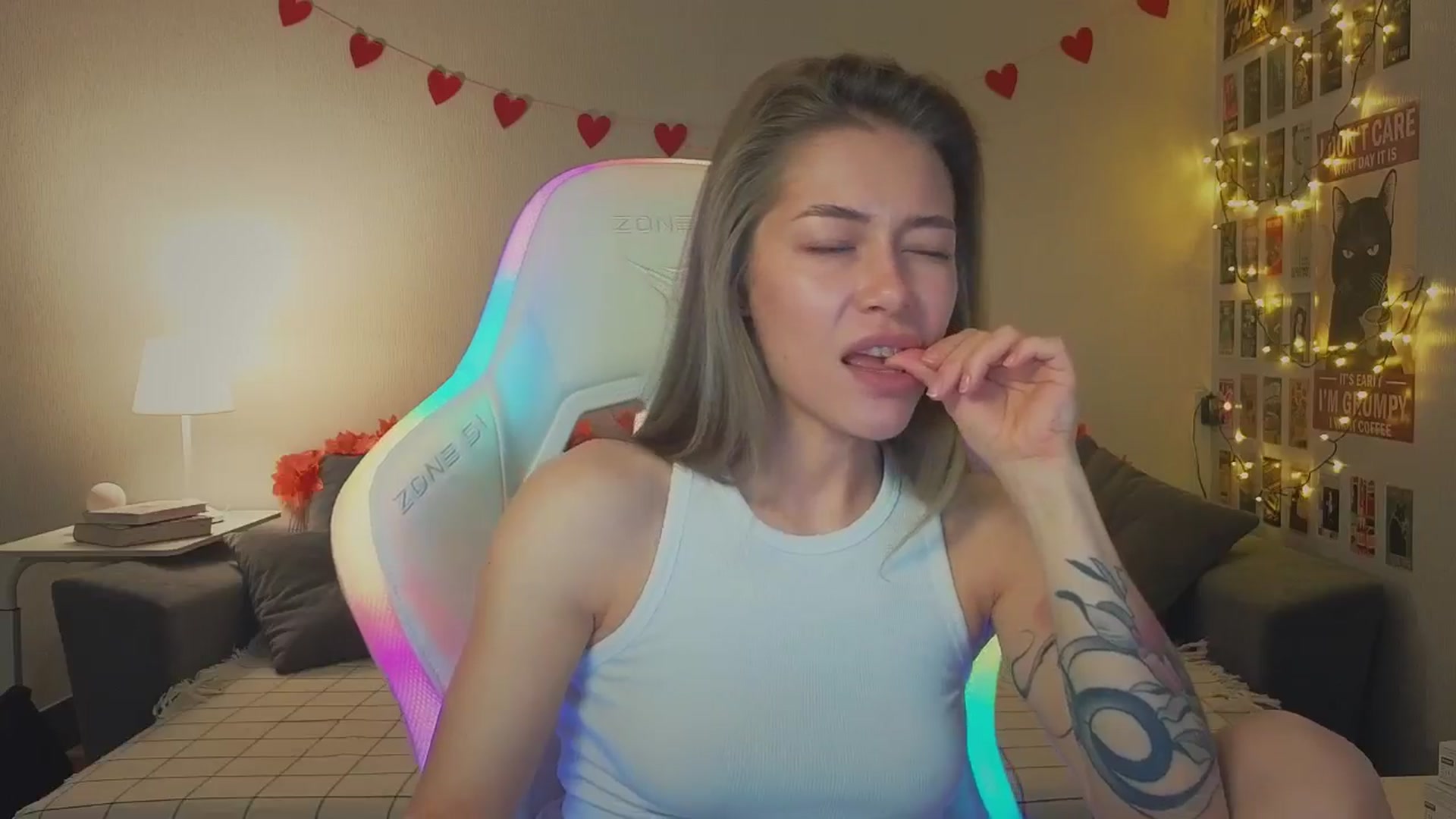 Gallery image thumbnail from KeepSpark's myfreecams stream on, 11/07/2024, 06:52 image 3 of 20