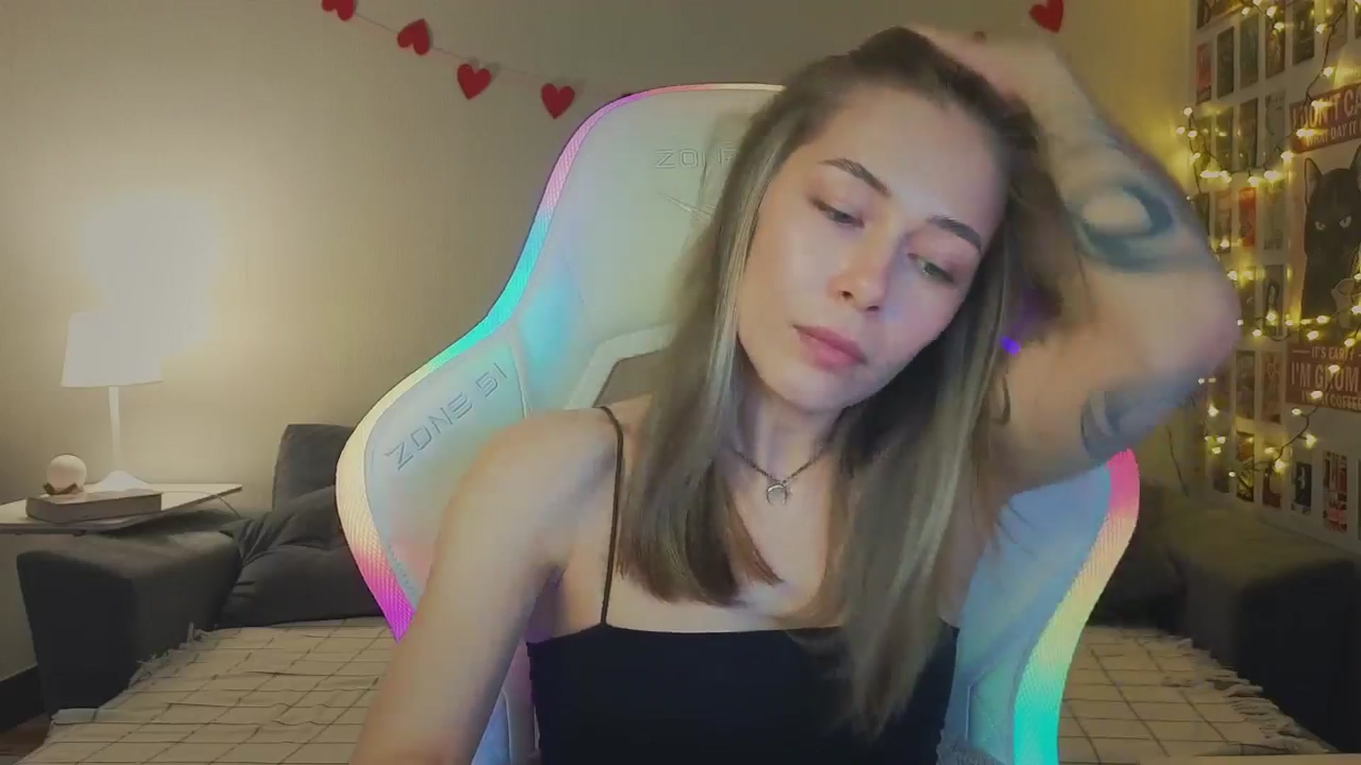 Gallery image thumbnail from KeepSpark's myfreecams stream on, 11/08/2024, 07:51 image 11 of 20