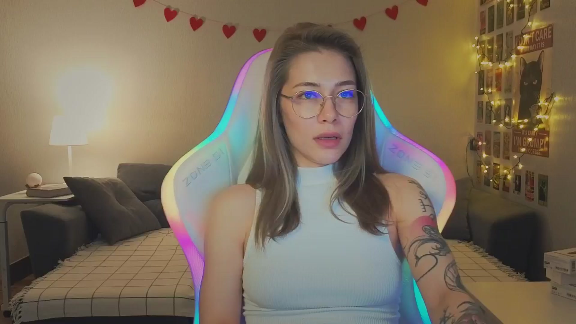 Gallery image thumbnail from KeepSpark's myfreecams stream on, 11/14/2024, 07:59 image 9 of 20