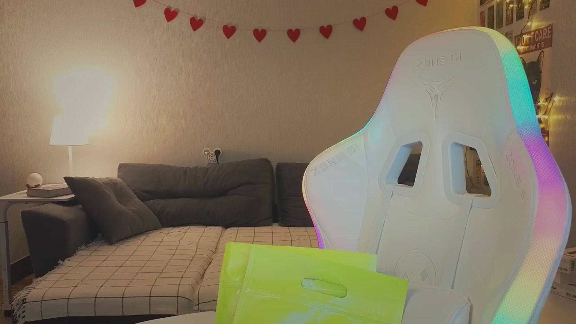 Gallery image thumbnail from KeepSpark's myfreecams stream on, 11/14/2024, 07:59 image 15 of 20