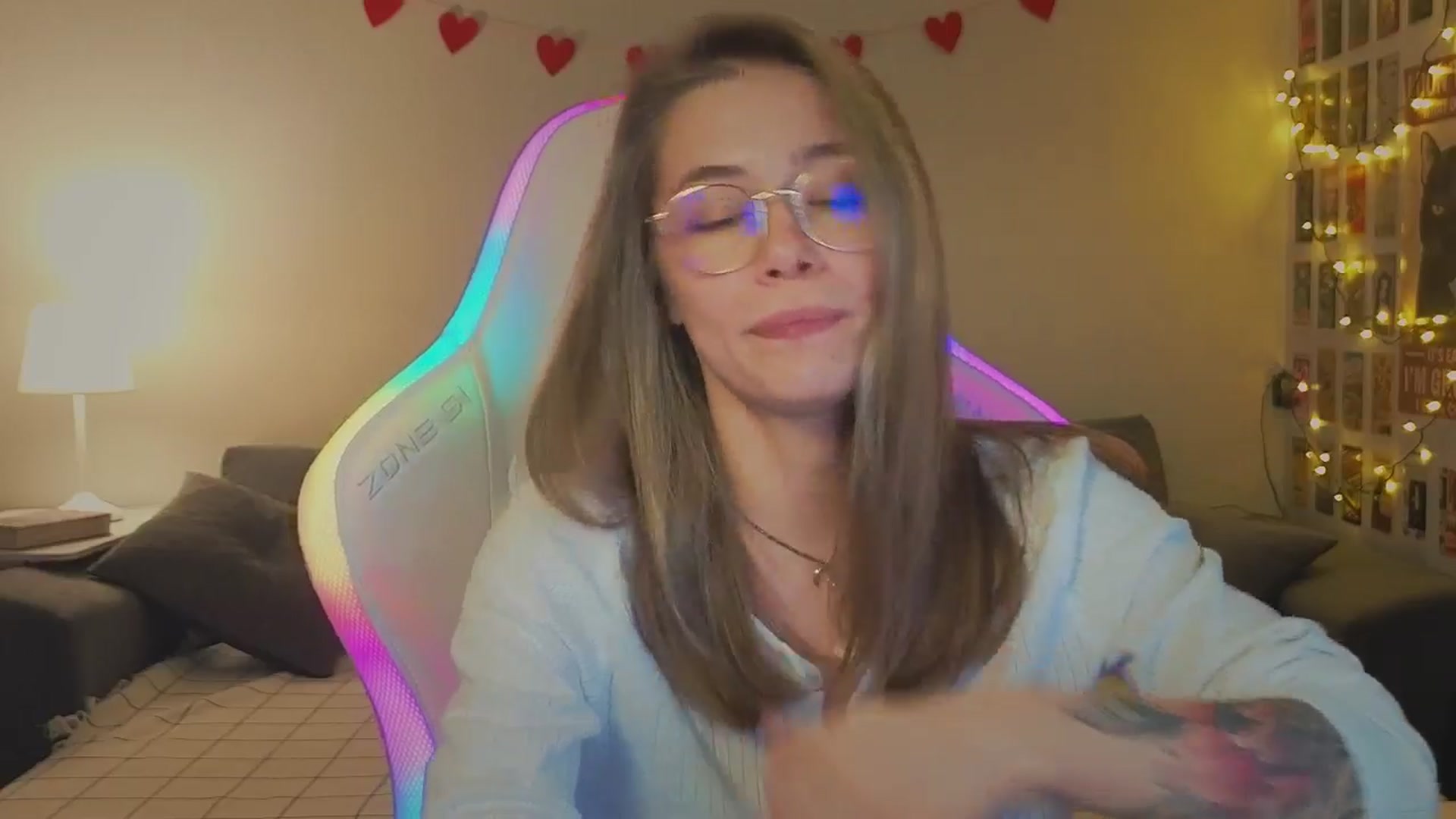 Gallery image thumbnail from KeepSpark's myfreecams stream on, 11/15/2024, 08:58 image 3 of 20