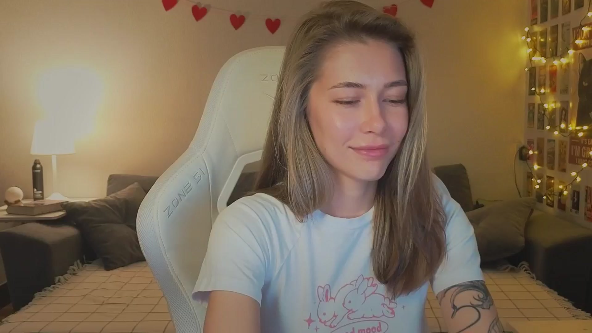 Gallery image thumbnail from KeepSpark's myfreecams stream on, 11/18/2024, 05:16 image 2 of 20