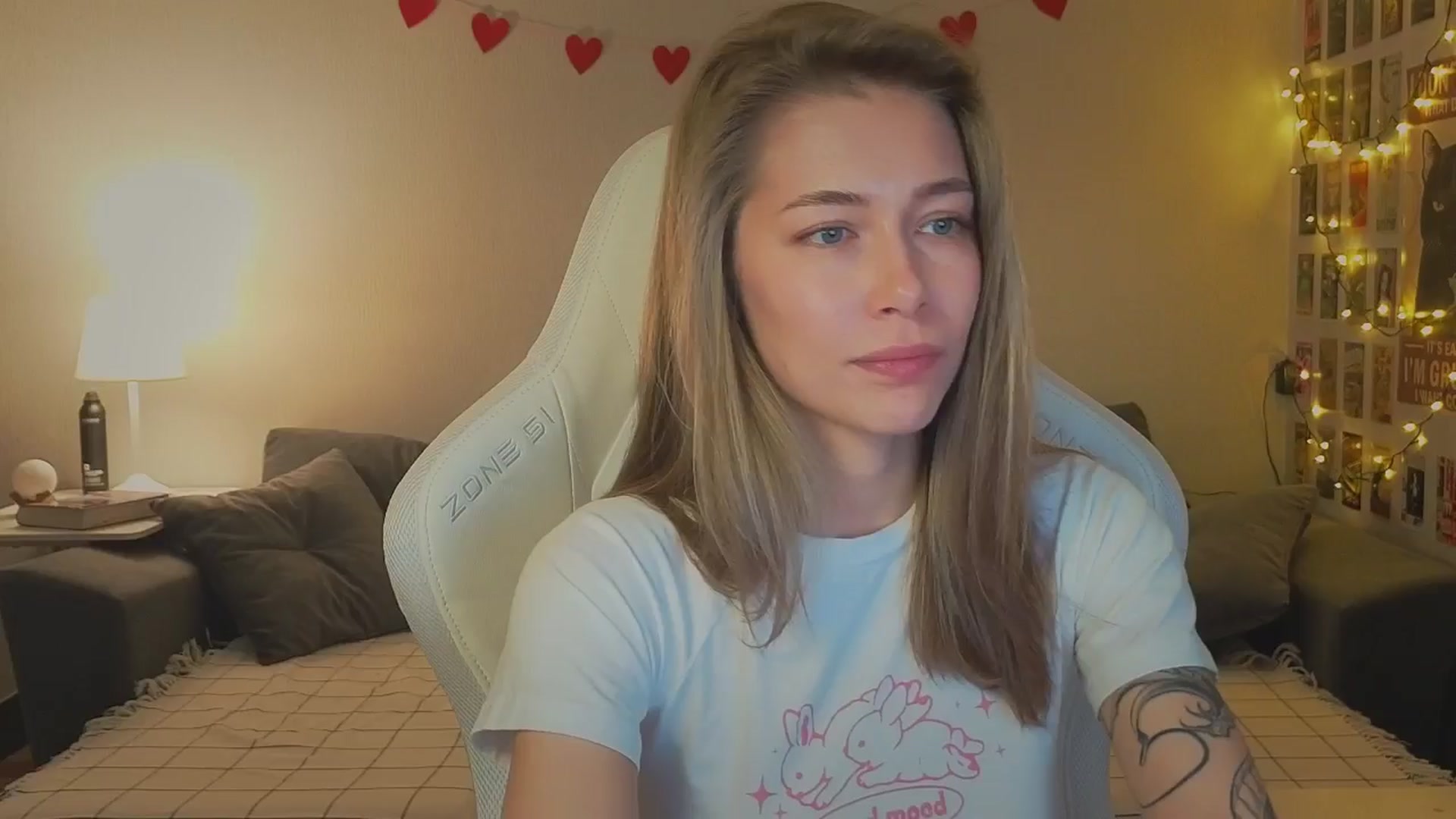 Gallery image thumbnail from KeepSpark's myfreecams stream on, 11/18/2024, 05:16 image 5 of 20