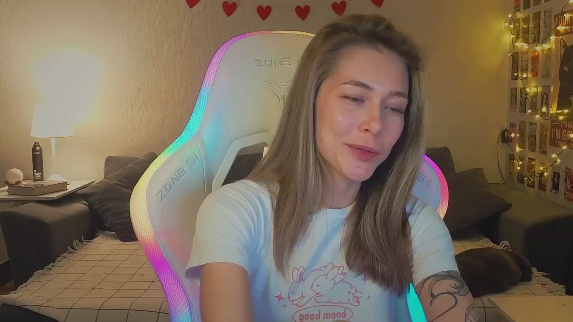 Gallery image thumbnail from KeepSpark's myfreecams stream on, 11/18/2024, 07:08 image 19 of 20