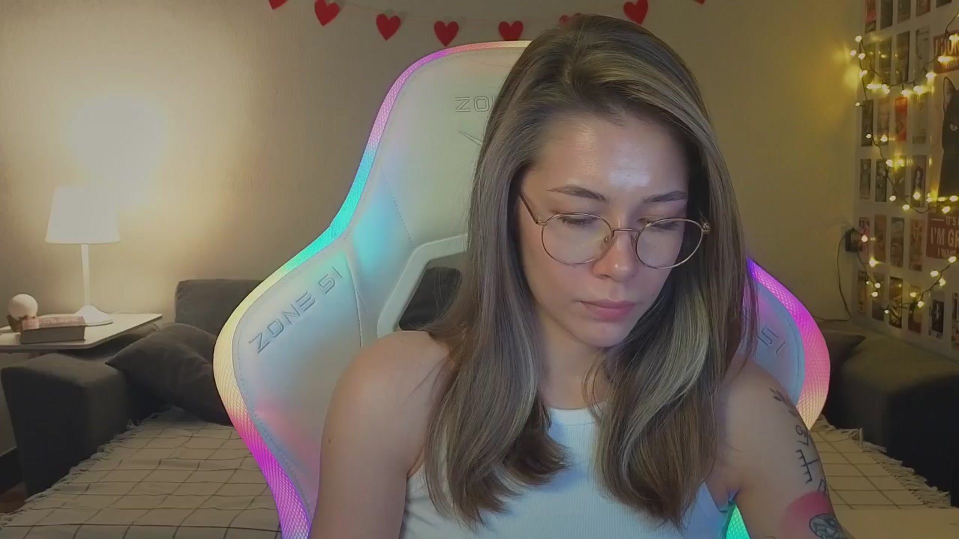 Gallery image thumbnail from KeepSpark's myfreecams stream on, 11/19/2024, 08:17 image 3 of 20