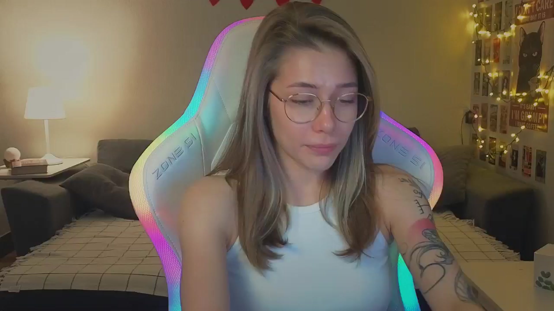 Gallery image thumbnail from KeepSpark's myfreecams stream on, 11/19/2024, 08:58 image 7 of 20