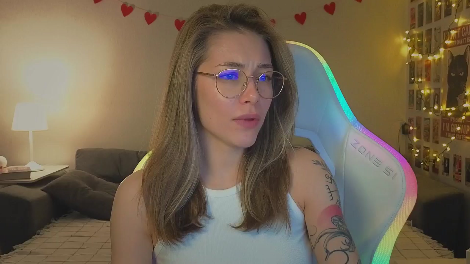 Gallery image thumbnail from KeepSpark's myfreecams stream on, 11/19/2024, 08:58 image 1 of 20