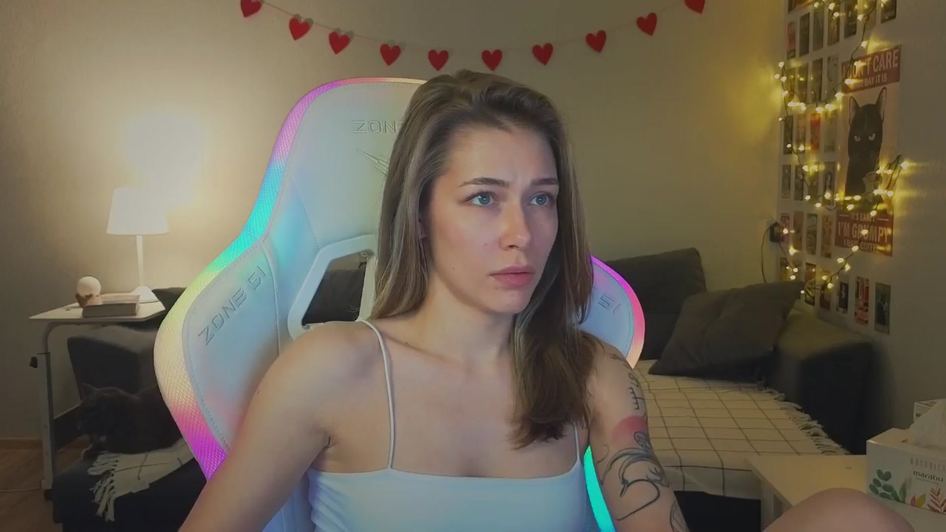 Gallery image thumbnail from KeepSpark's myfreecams stream on, 11/20/2024, 08:48 image 17 of 20
