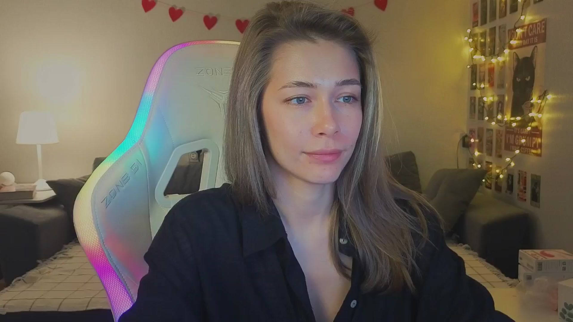 Gallery image thumbnail from KeepSpark's myfreecams stream on, 11/21/2024, 07:44 image 1 of 20