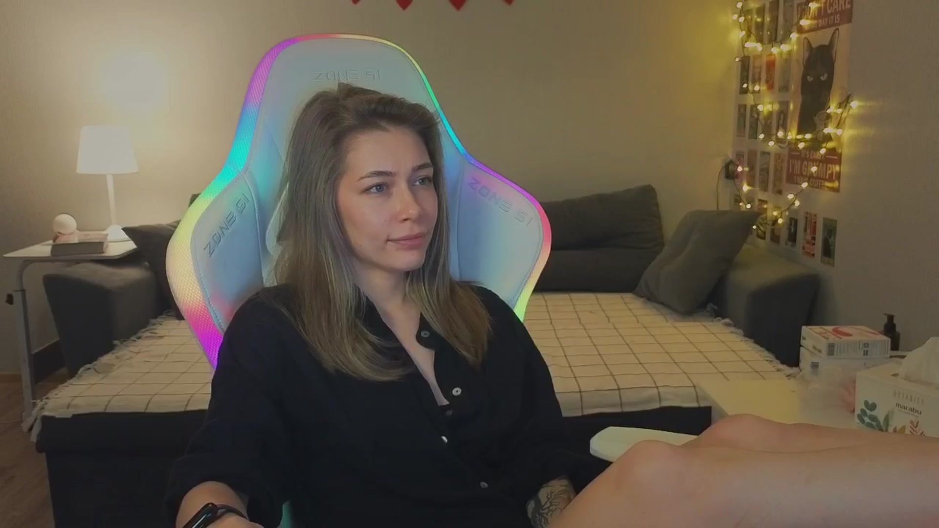 Gallery image thumbnail from KeepSpark's myfreecams stream on, 11/21/2024, 07:44 image 19 of 20