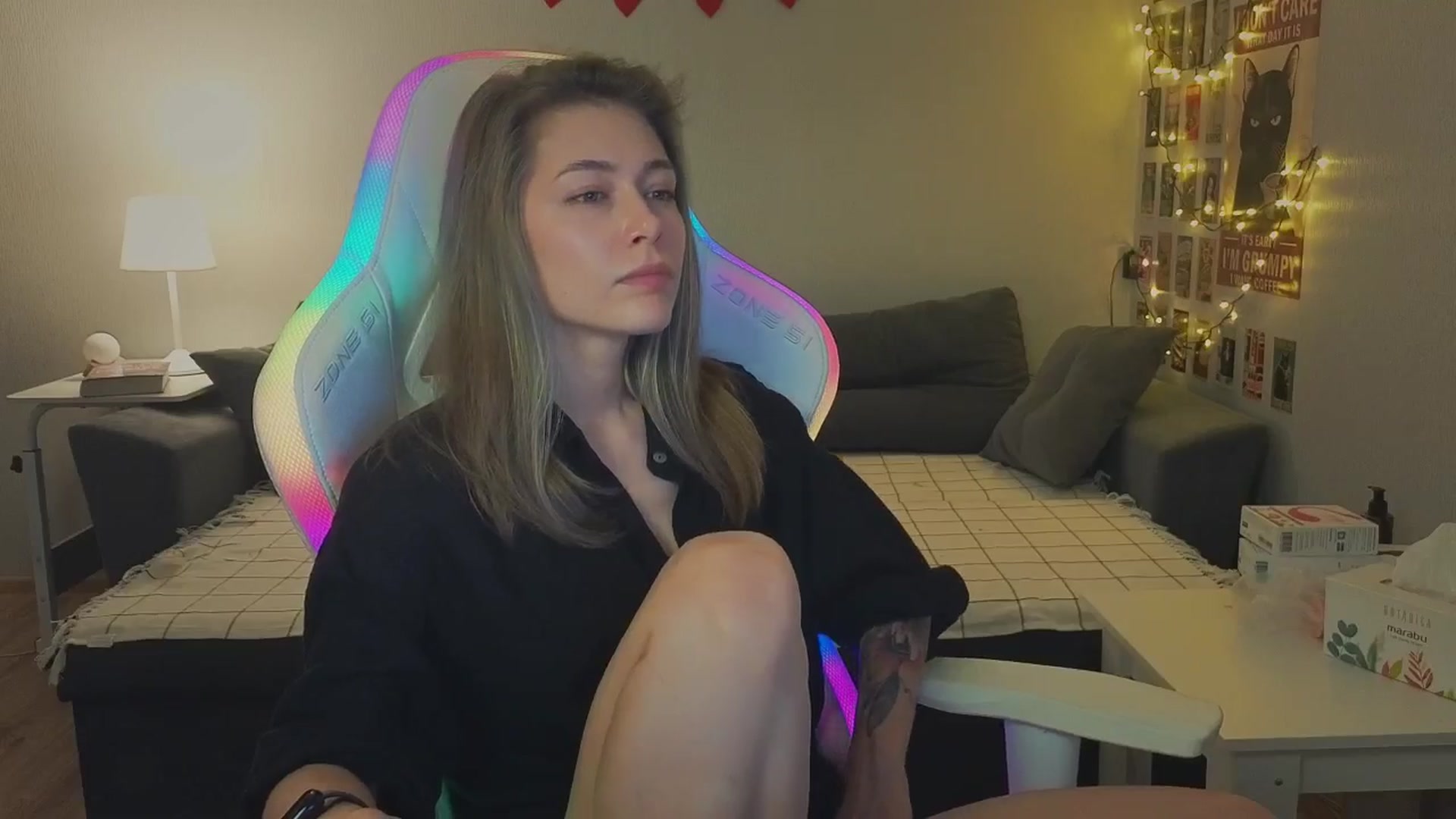 Gallery image thumbnail from KeepSpark's myfreecams stream on, 11/21/2024, 07:44 image 17 of 20